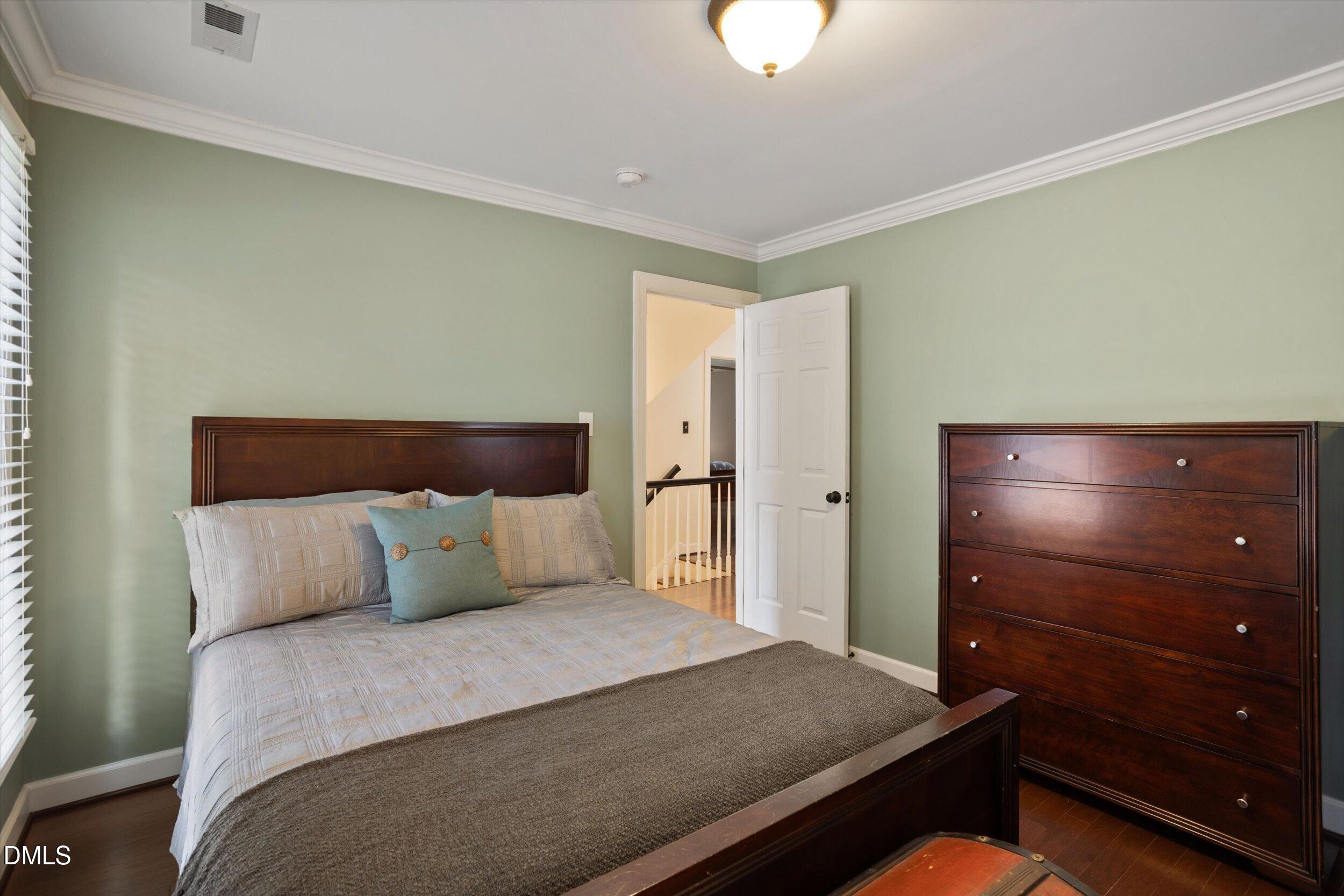 2216 Durweston Court Property Photo 43