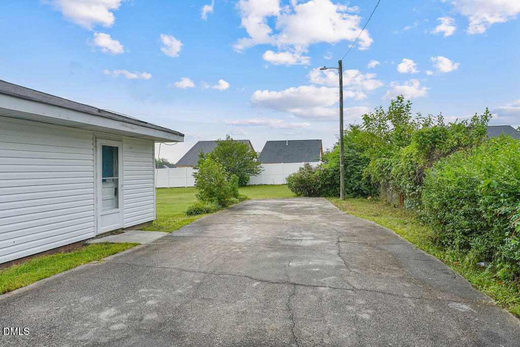 5005 Royal Acres Road Property Photo 16