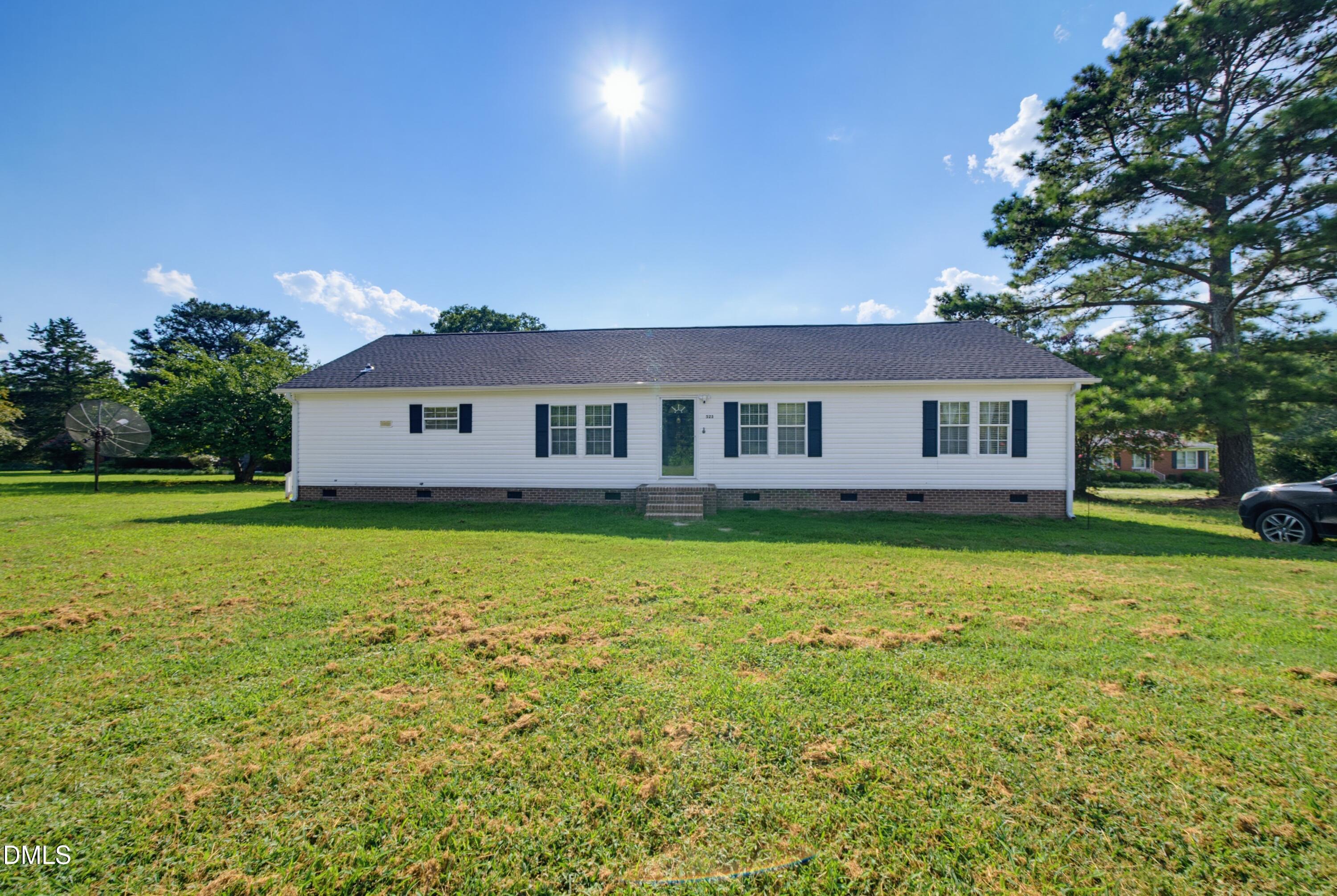 523 County Line Road Property Photo 1
