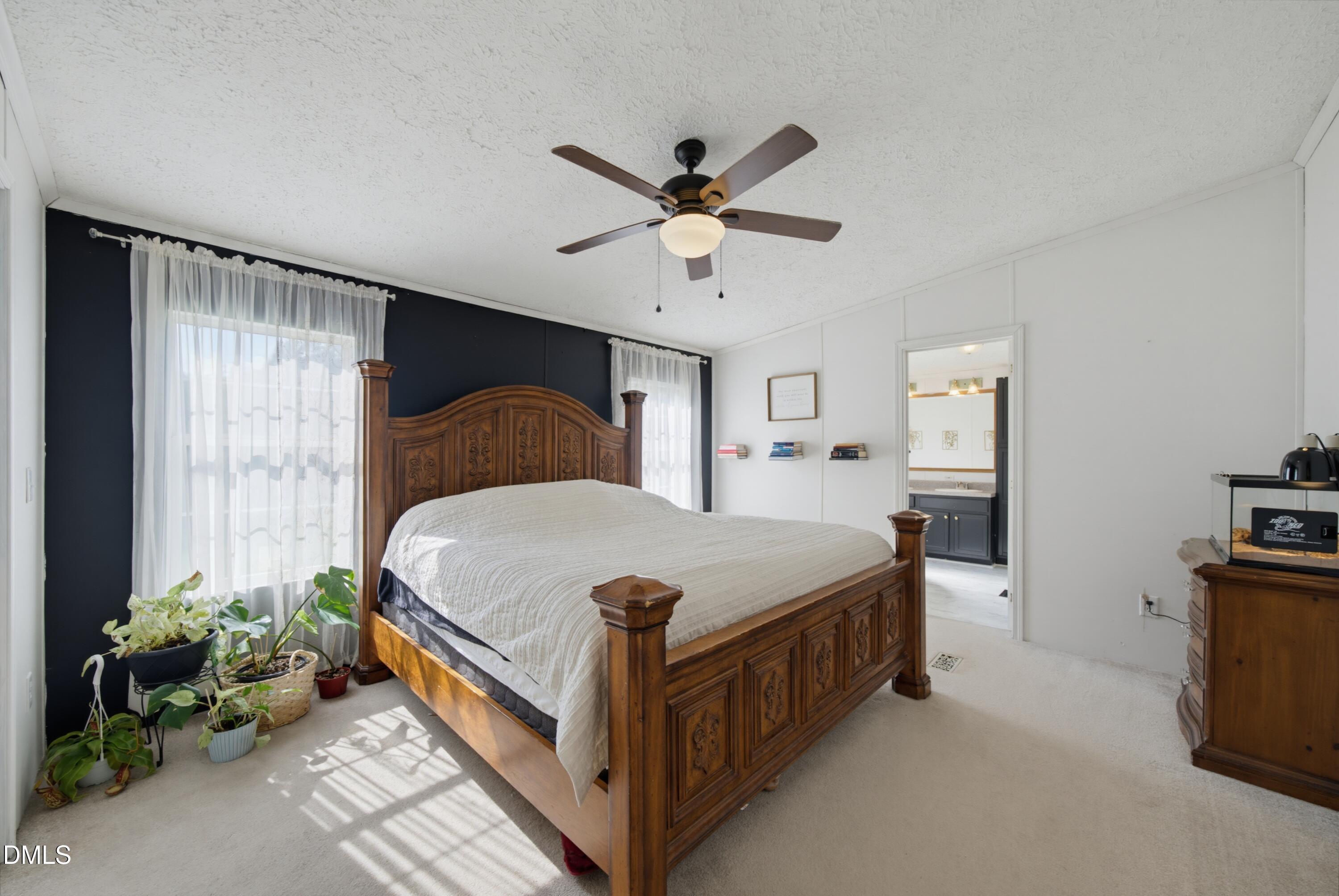 523 County Line Road Property Photo 18
