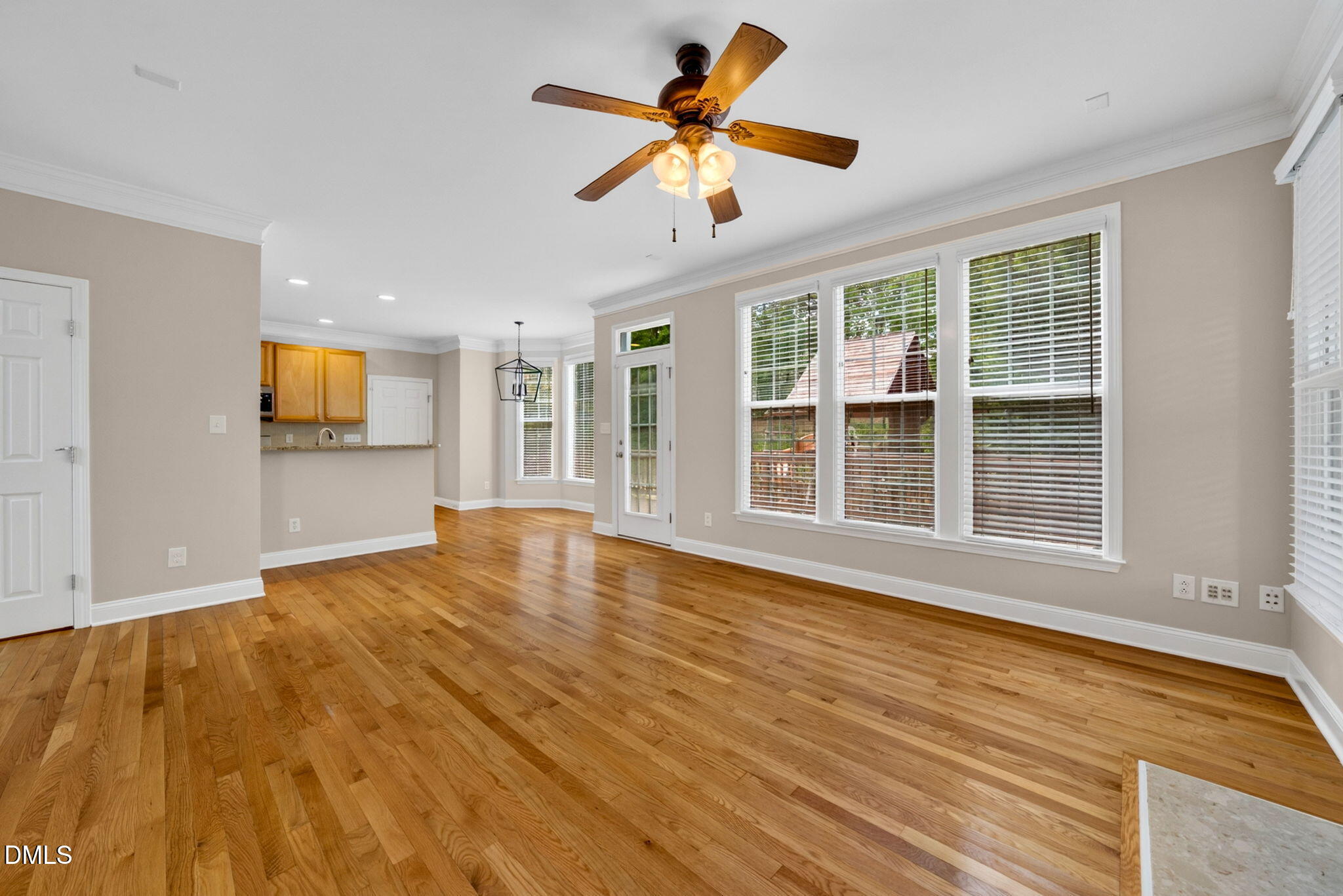 802 Fanning Way Property Photo 35