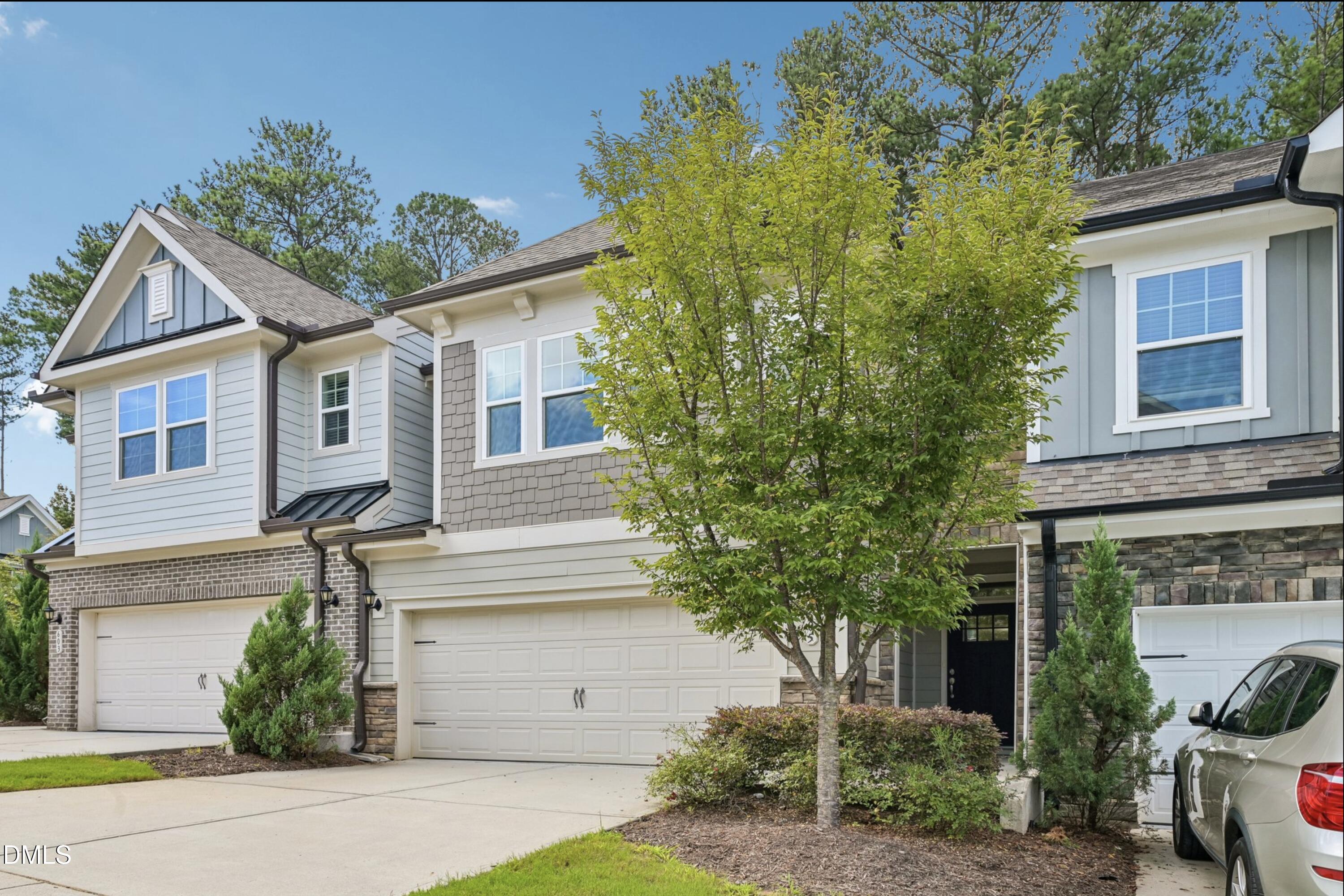 605 Newlyn Drive Property Photo 4