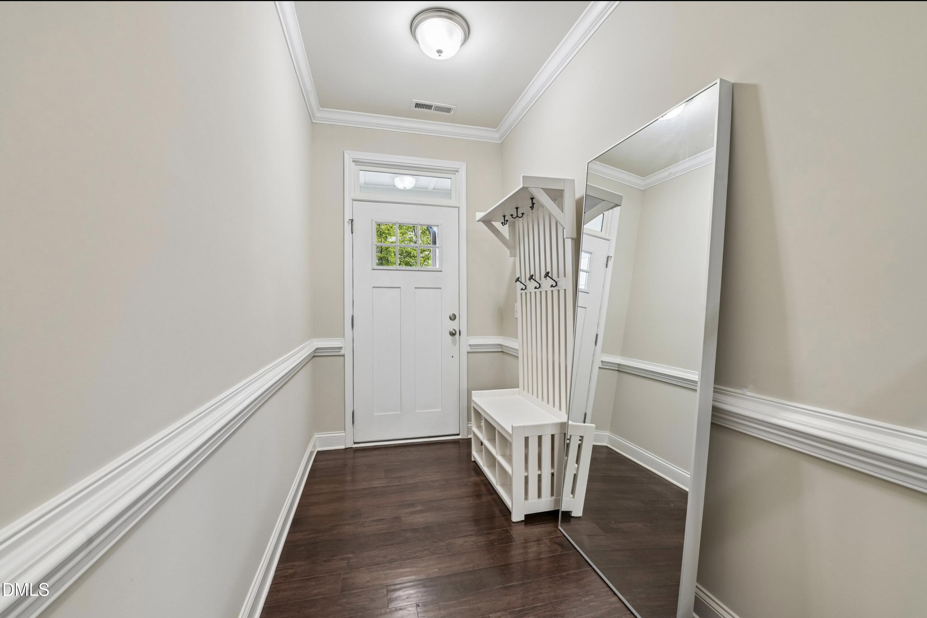605 Newlyn Drive Property Photo 6