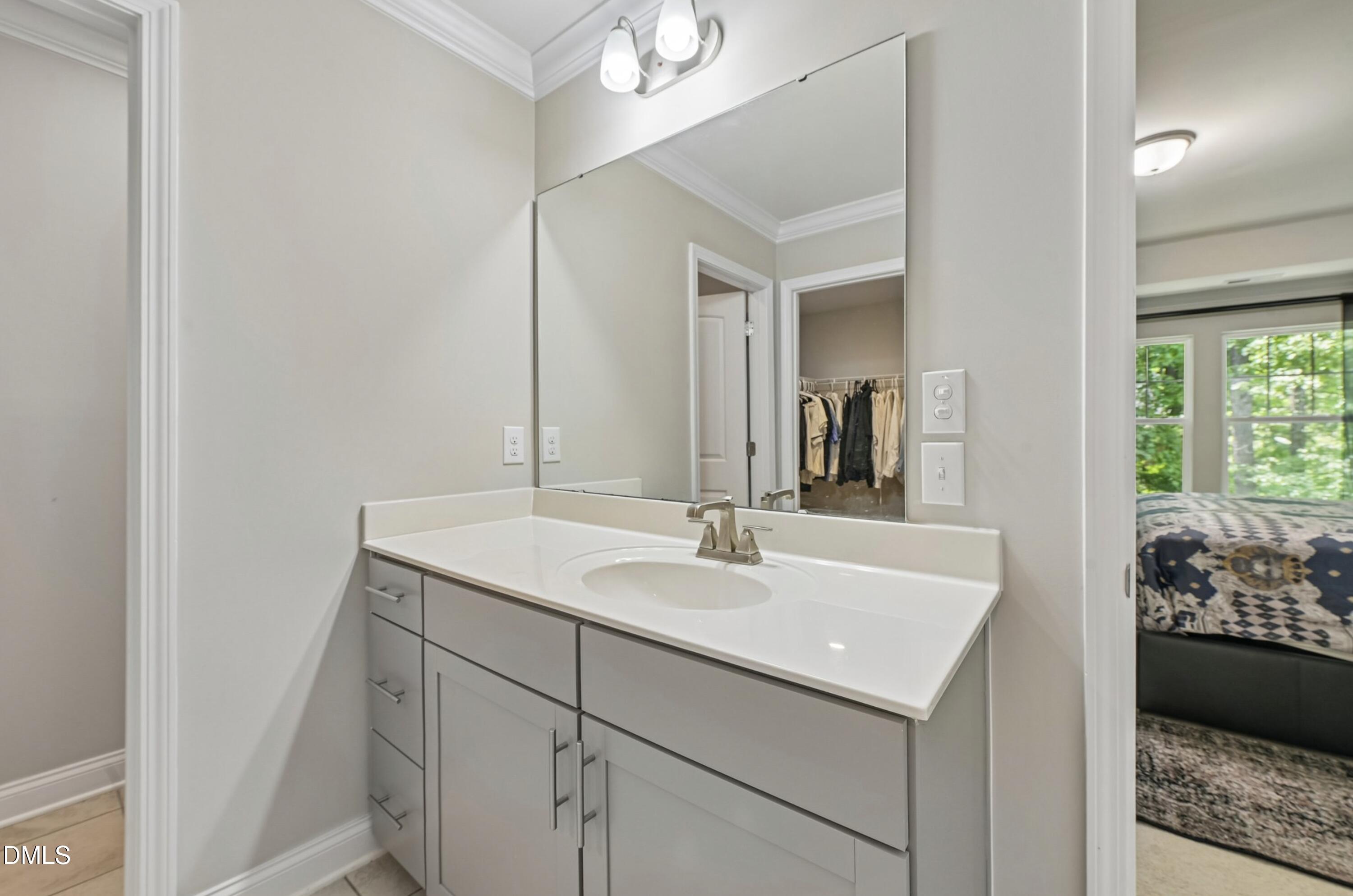 605 Newlyn Drive Property Photo 27