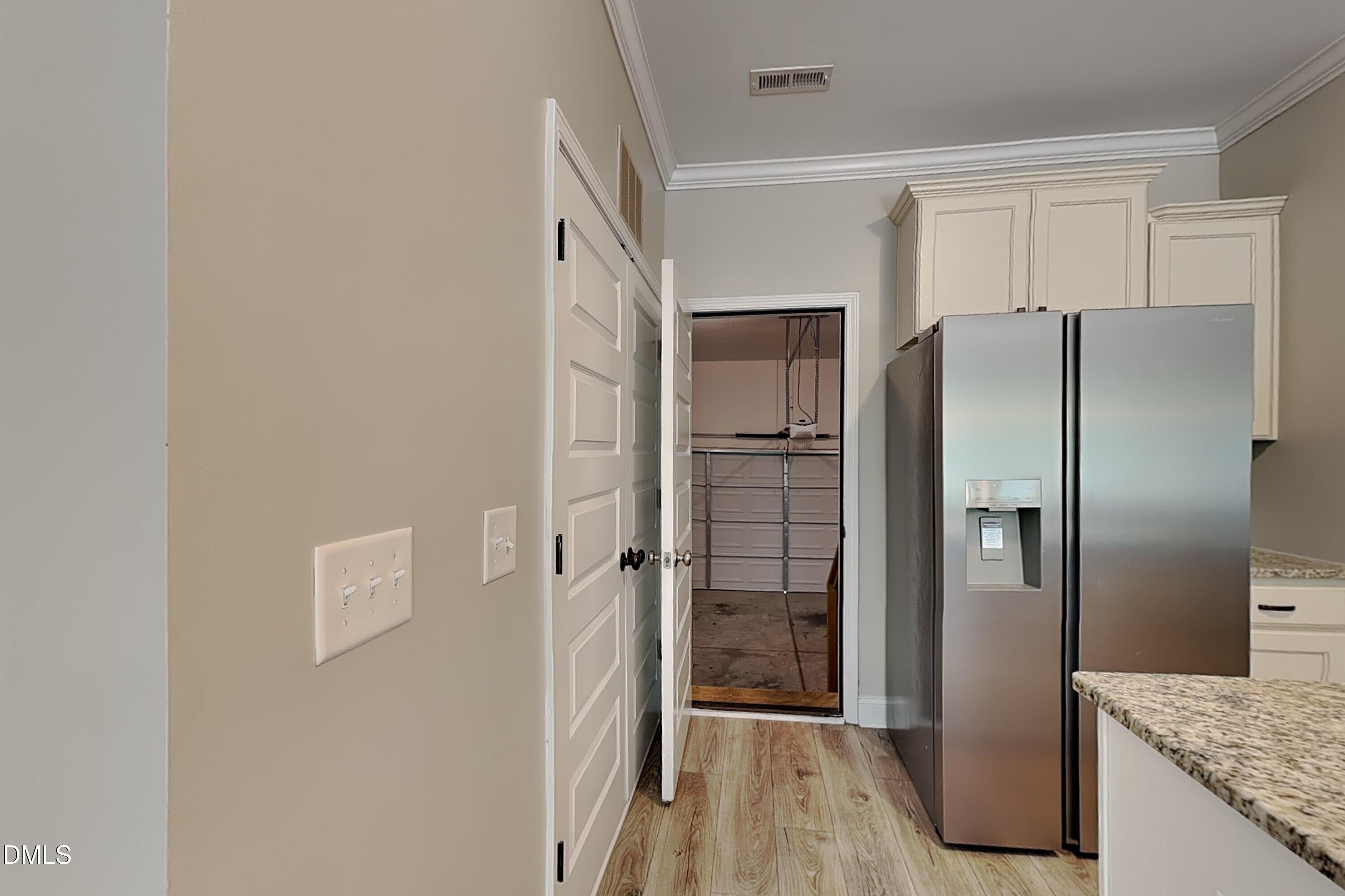 3100 Matthew Ridge Drive Property Photo 6