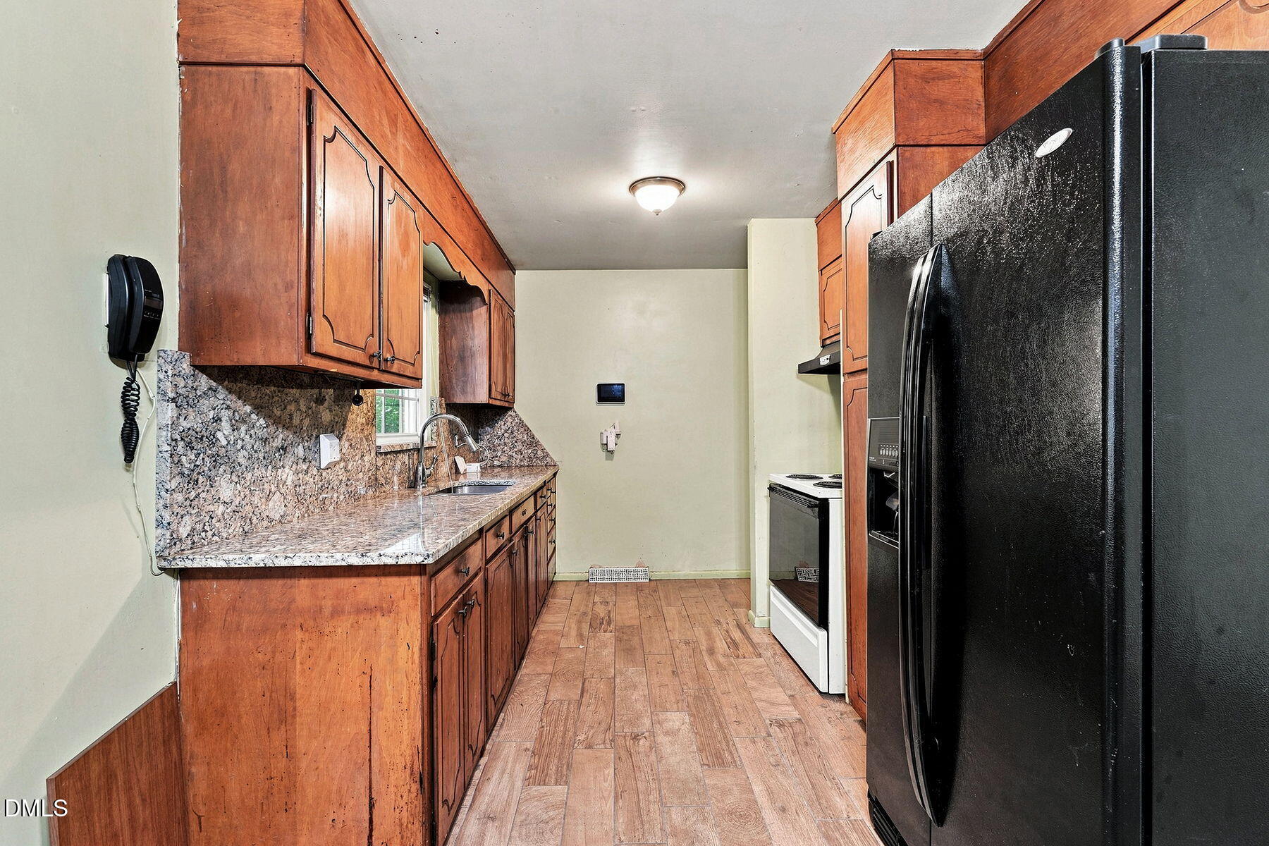 1008 Beverly Drive Property Photo 4