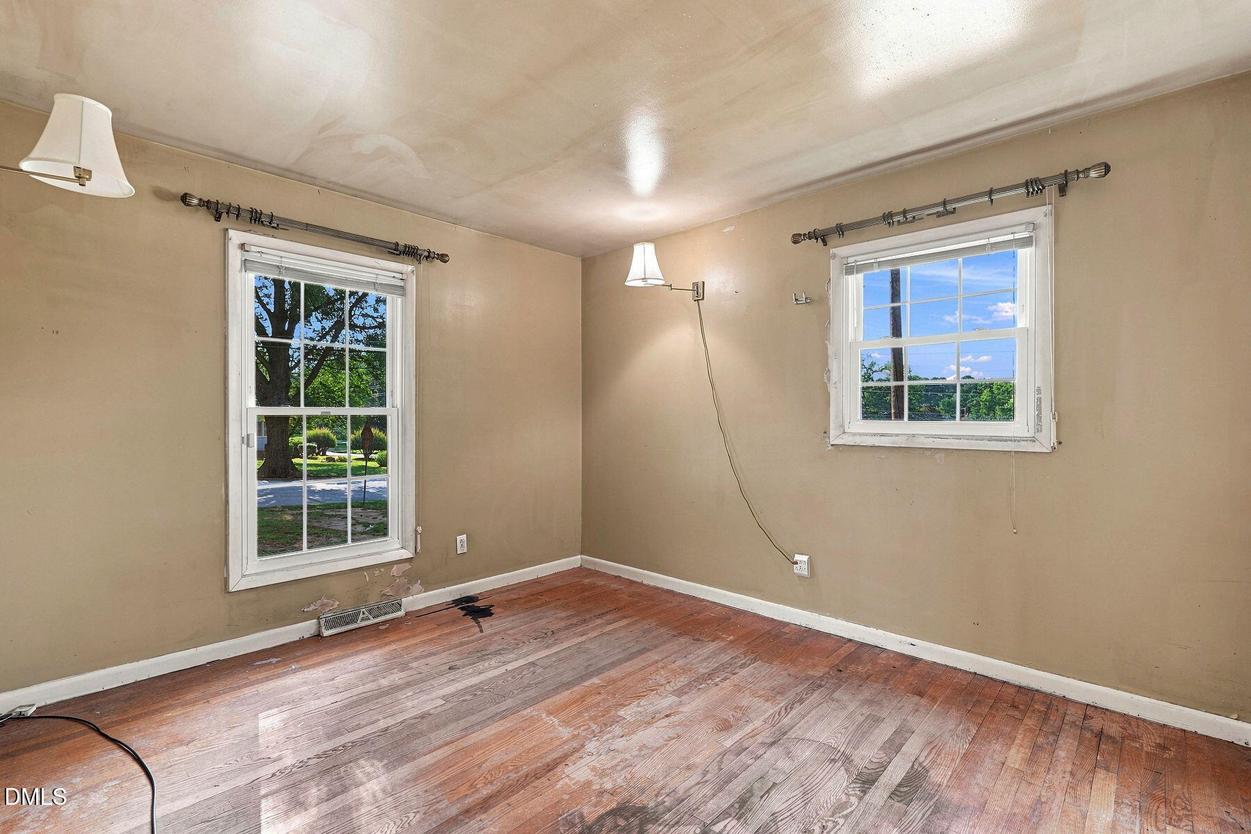 1008 Beverly Drive Property Photo 8