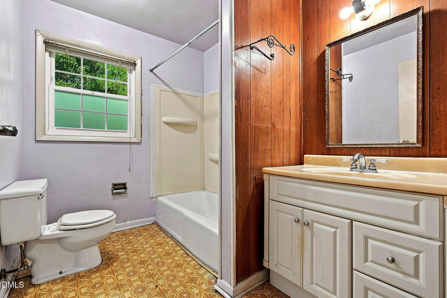 1008 Beverly Drive Property Photo 10
