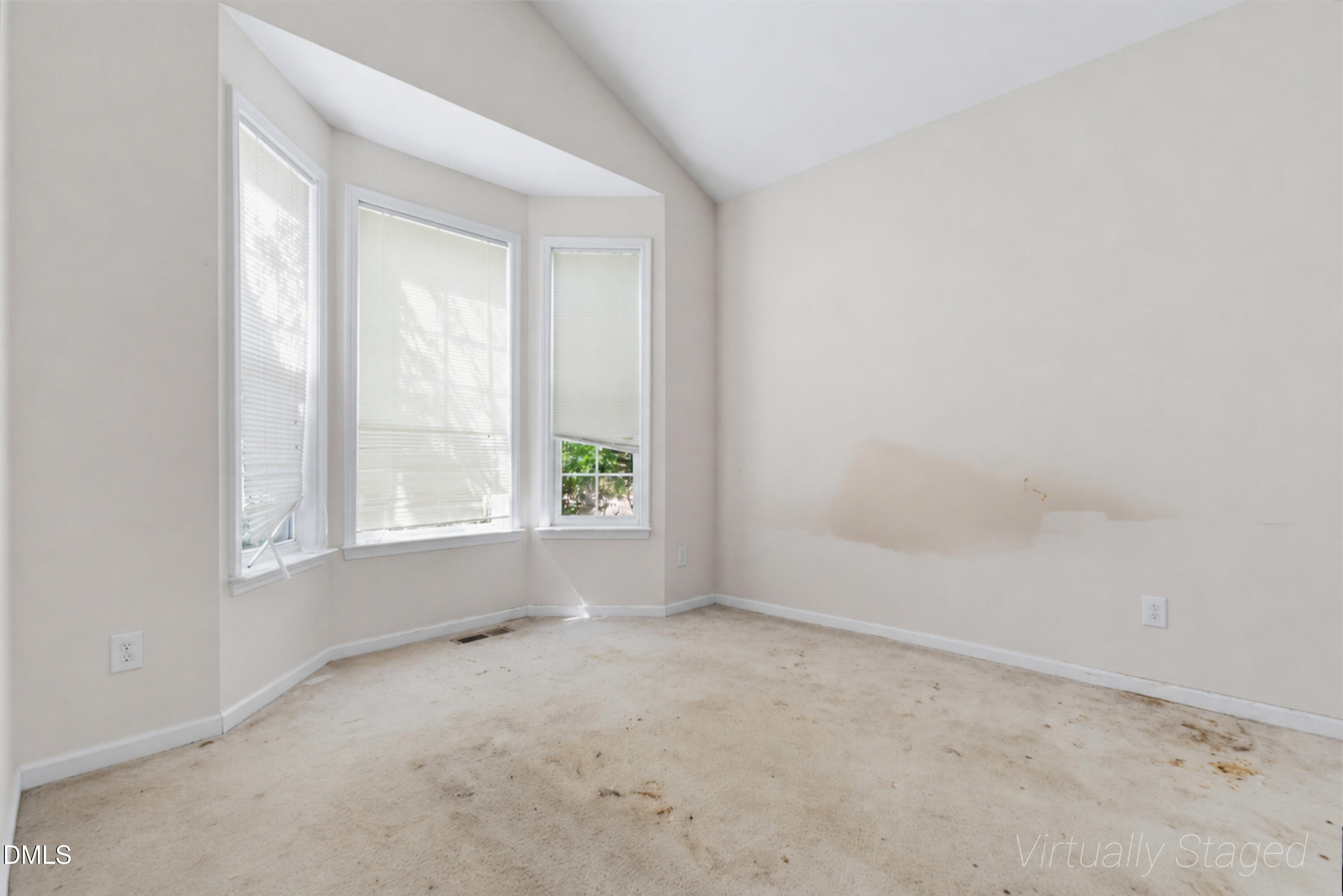 9605 Burge Court Property Photo 6