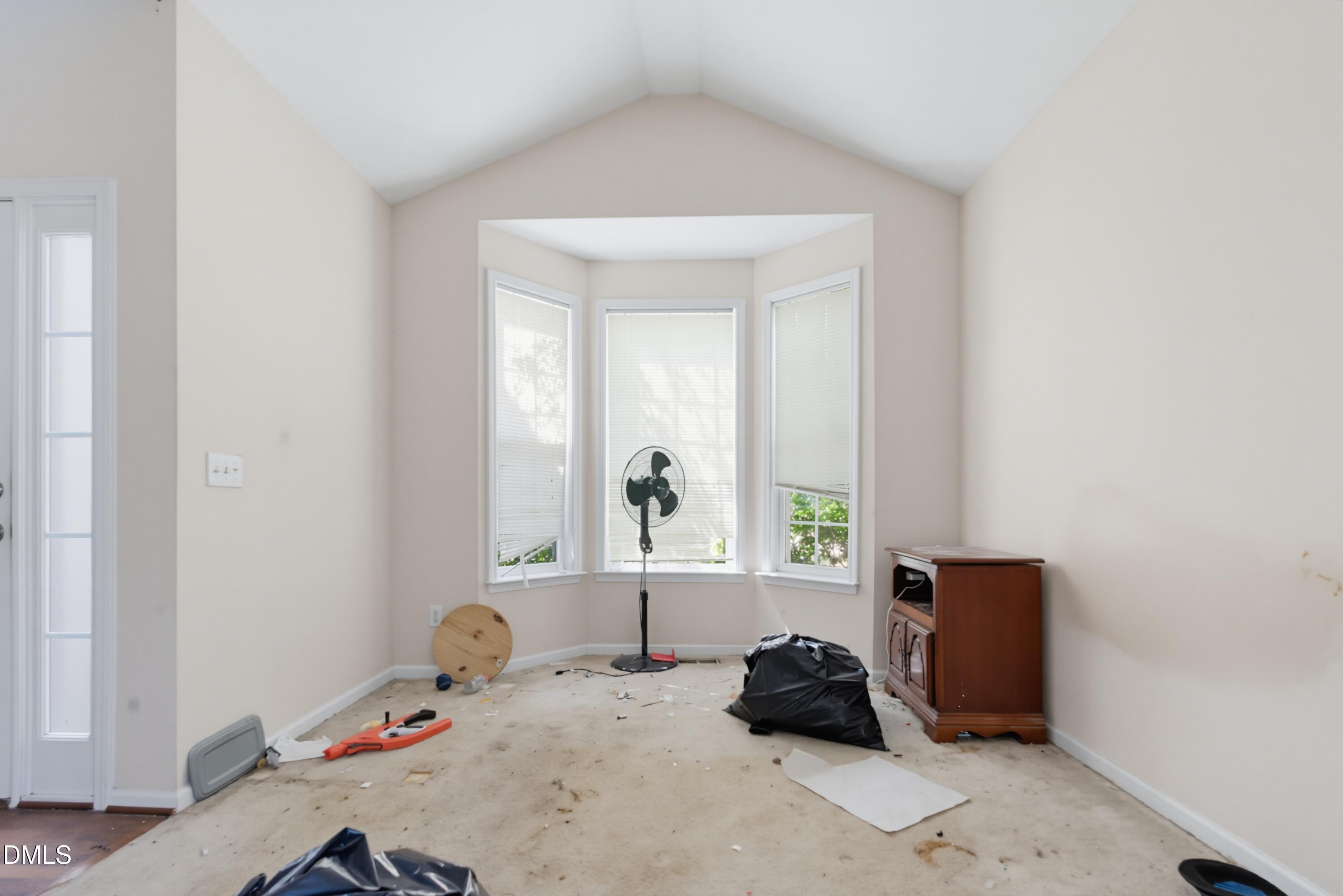 9605 Burge Court Property Photo 7