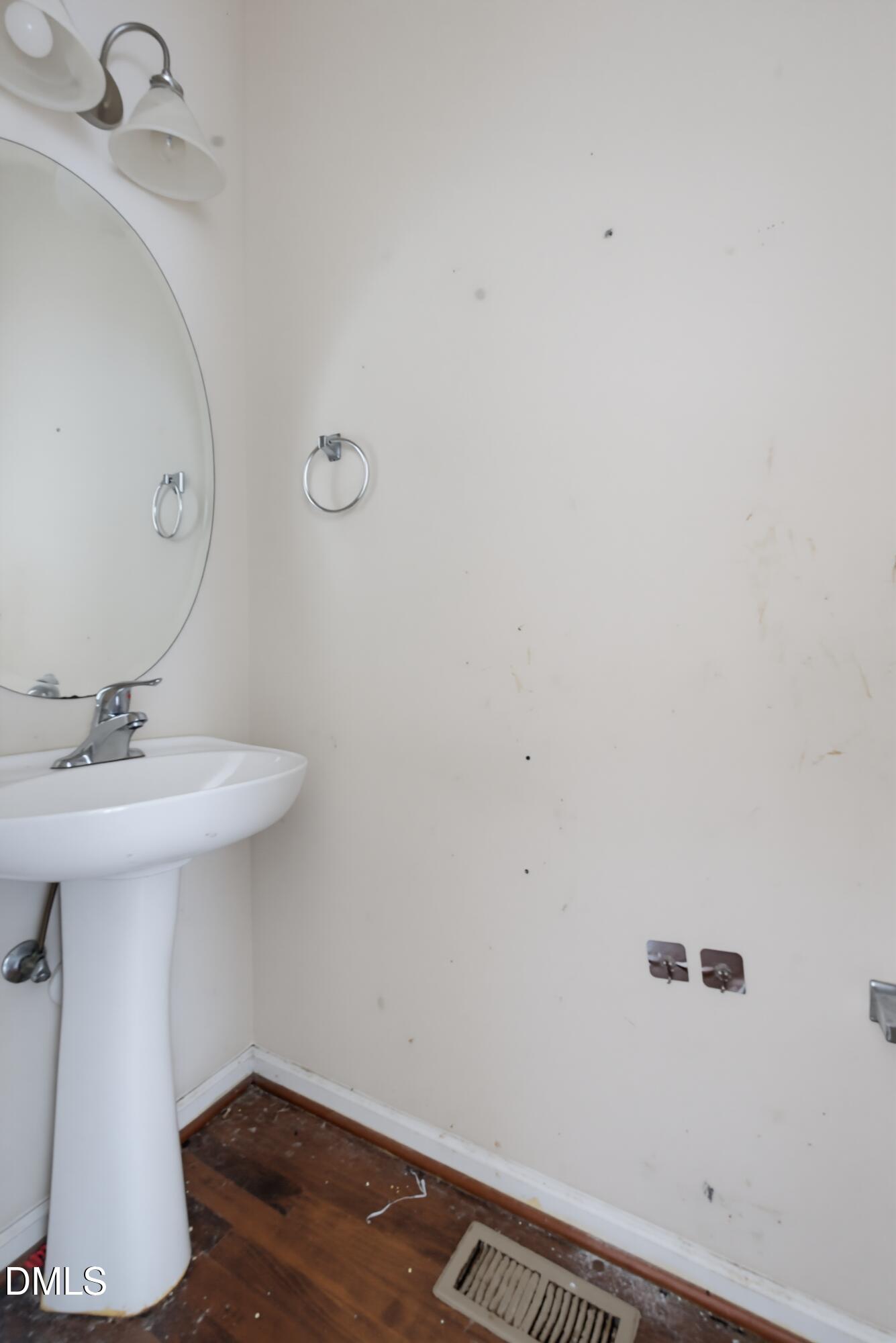 9605 Burge Court Property Photo 15