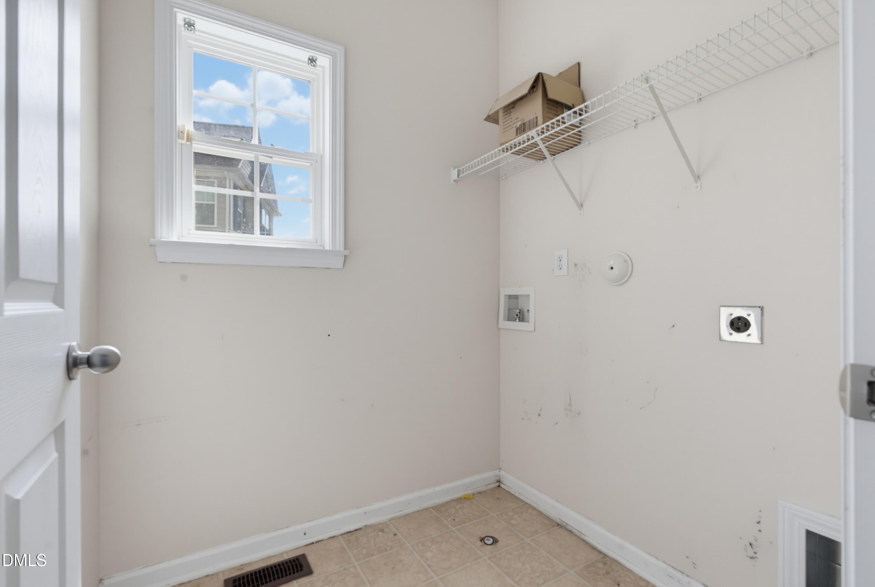 9605 Burge Court Property Photo 16