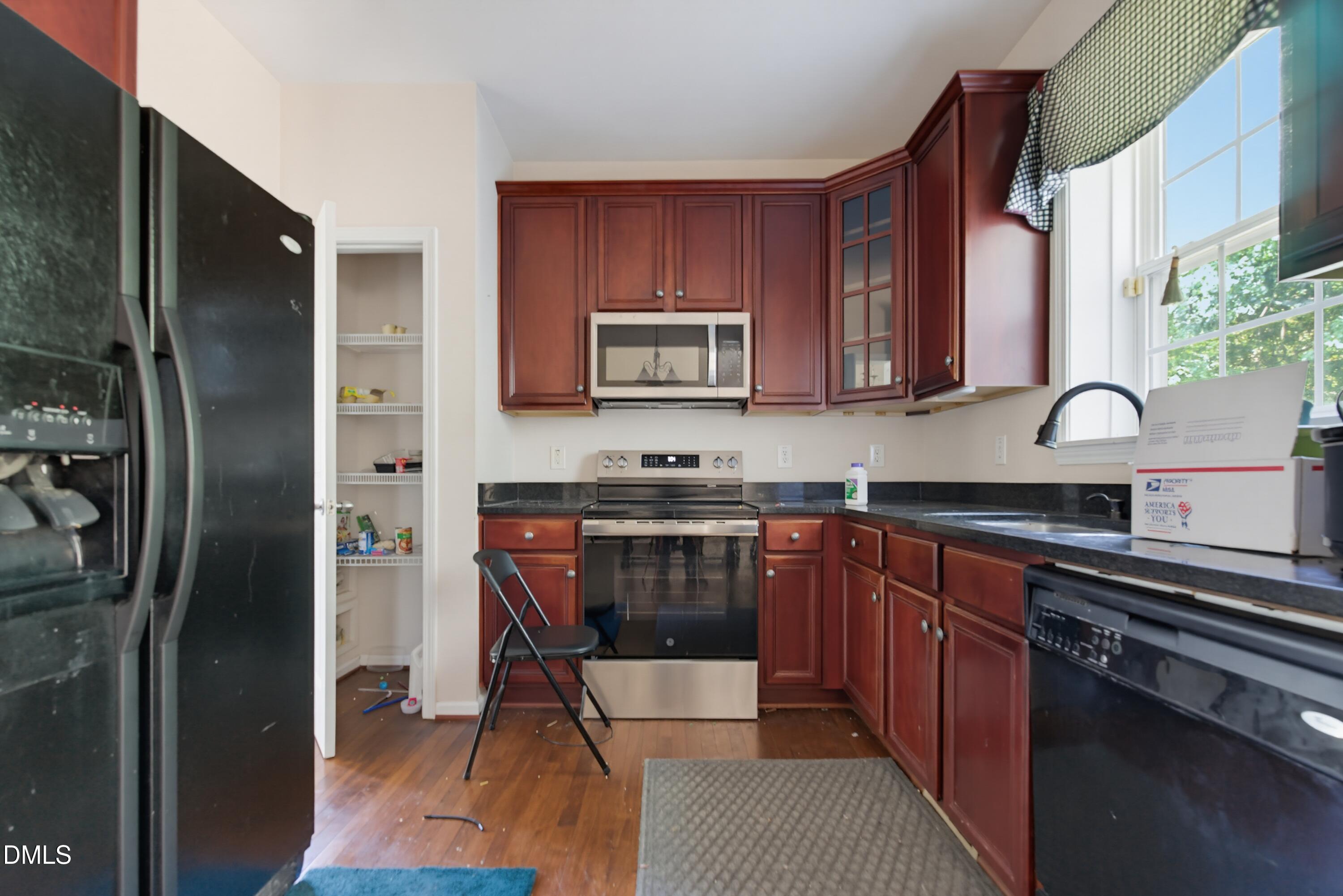 9605 Burge Court Property Photo 17