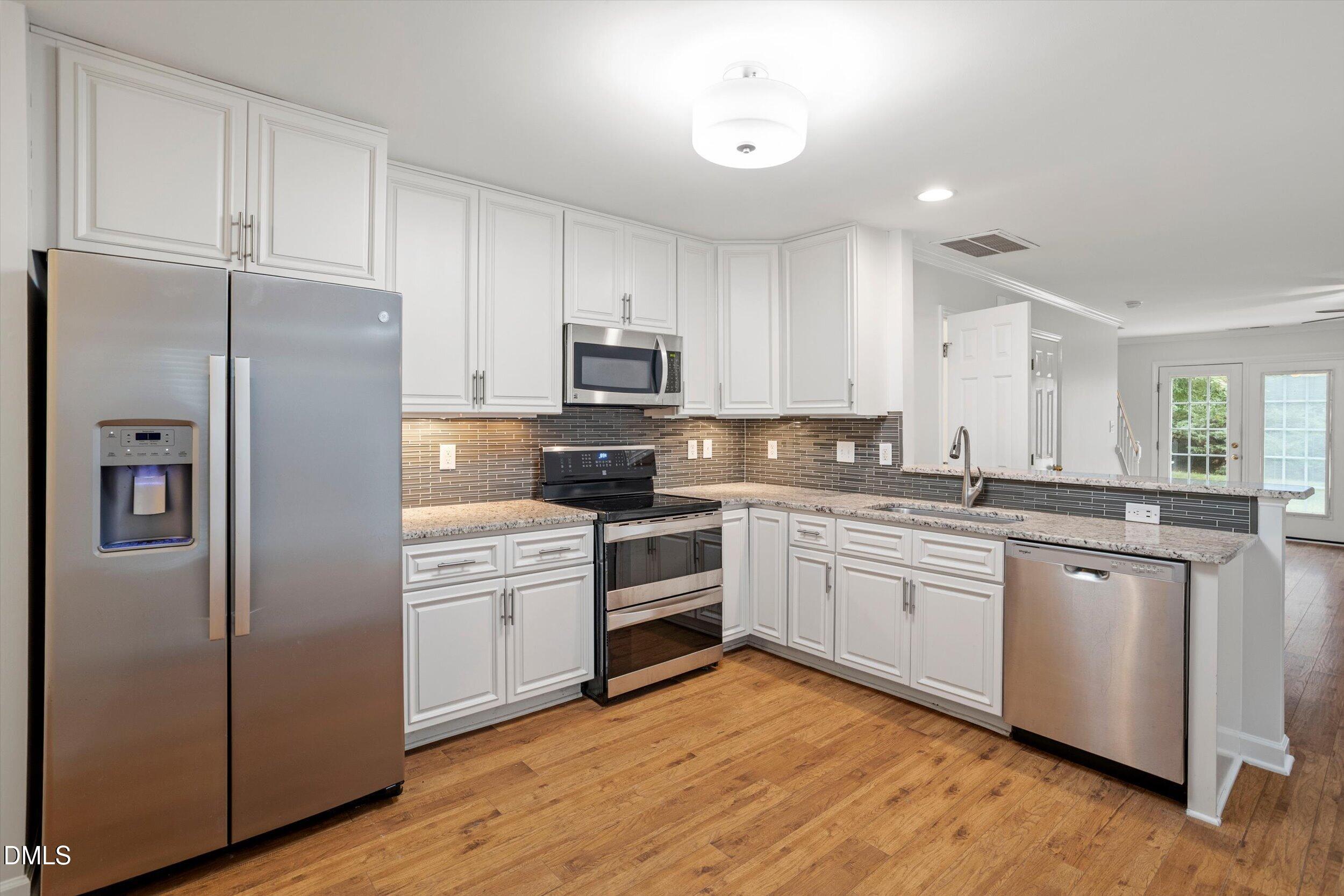 107 Student Place Property Photo 5