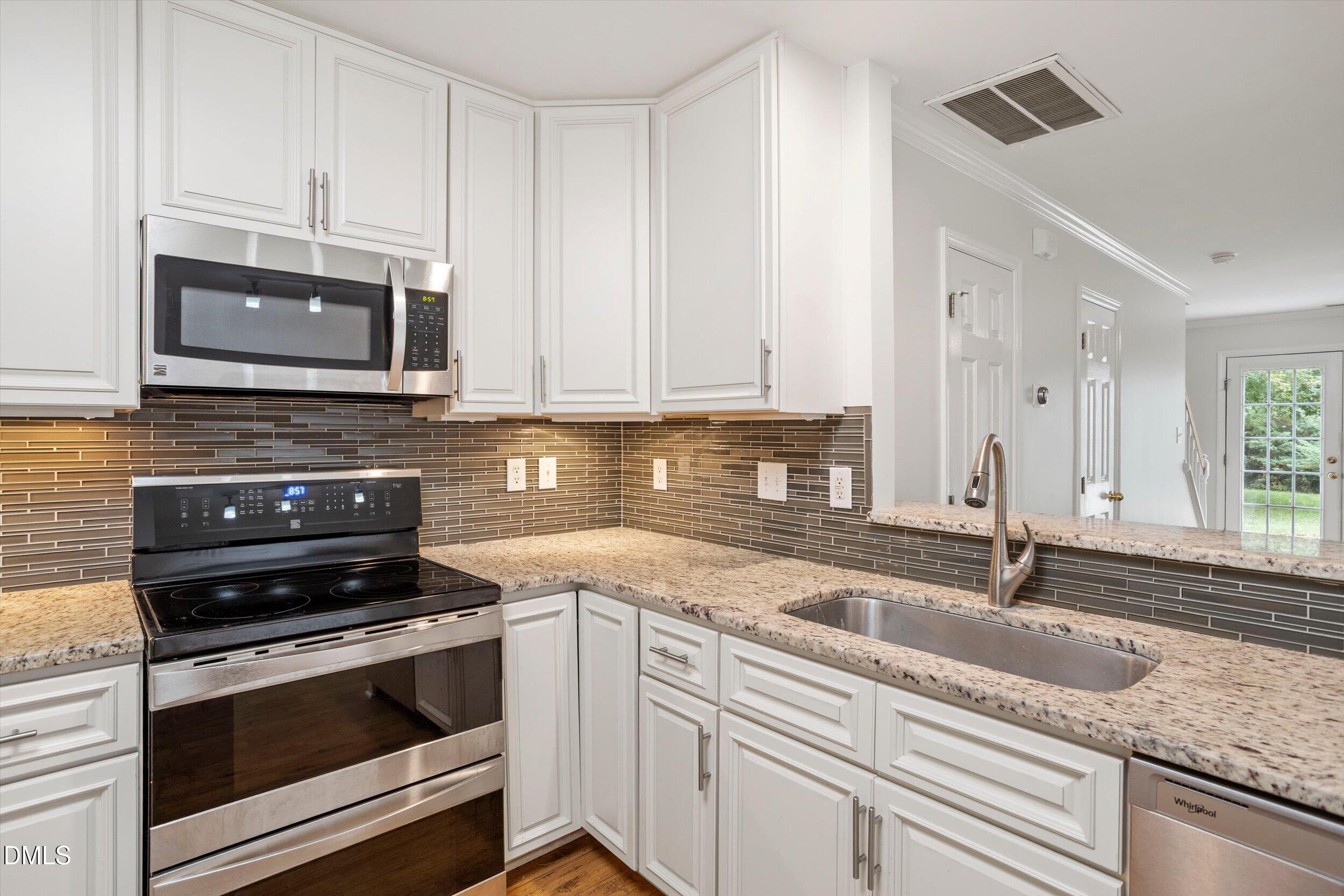107 Student Place Property Photo 8