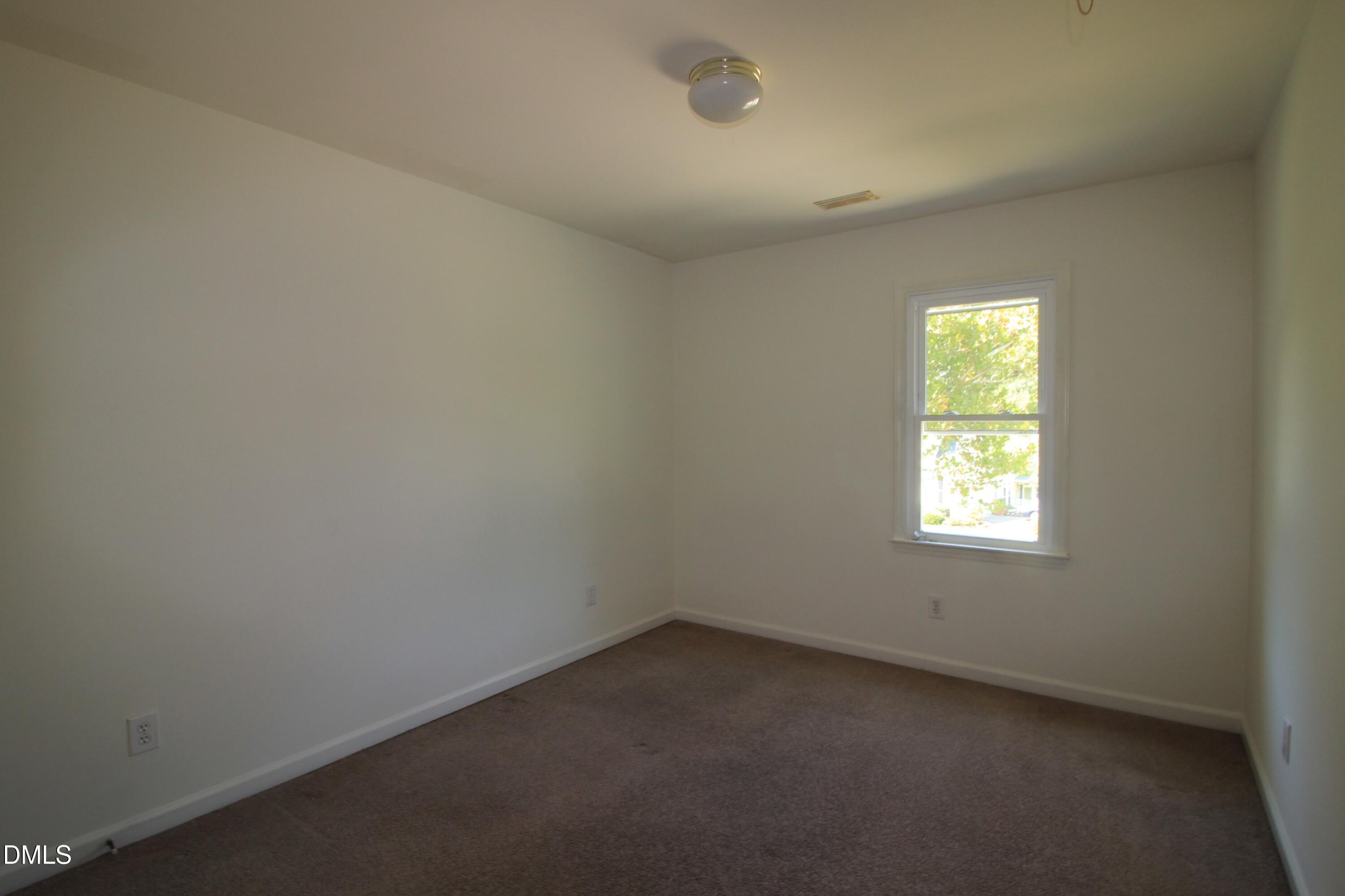1409 Opal Court Property Photo 11