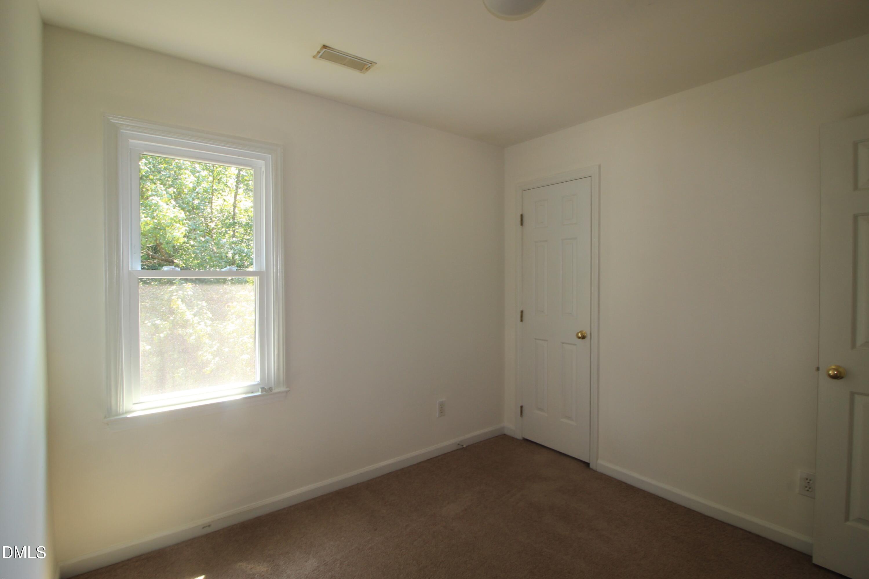 1409 Opal Court Property Photo 12