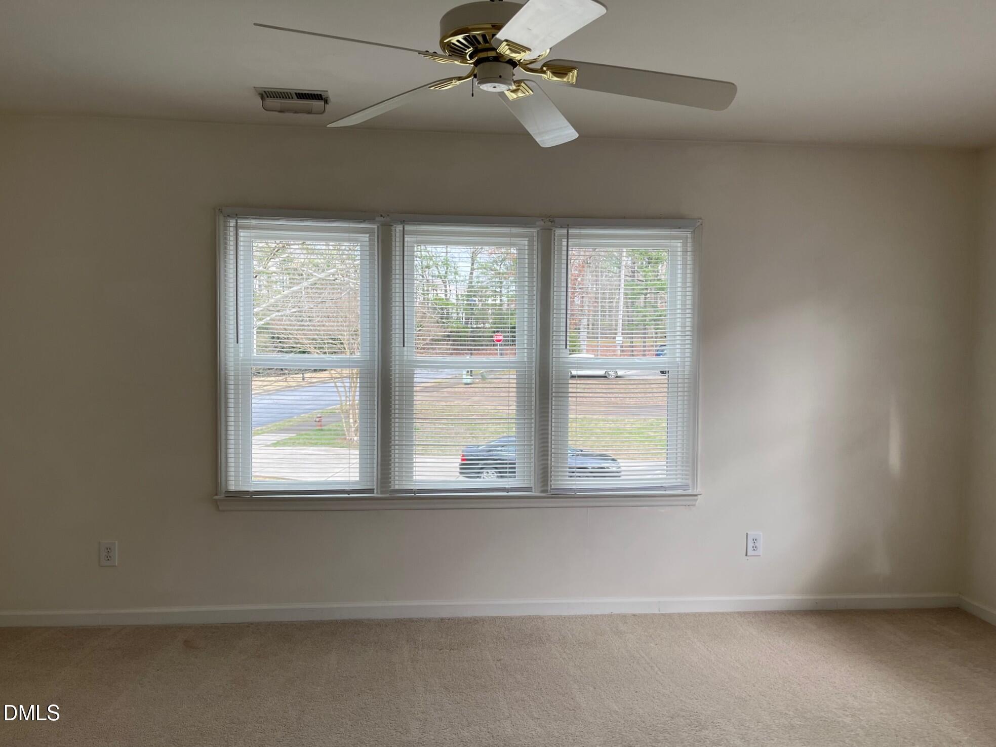 1409 Opal Court Property Photo 17