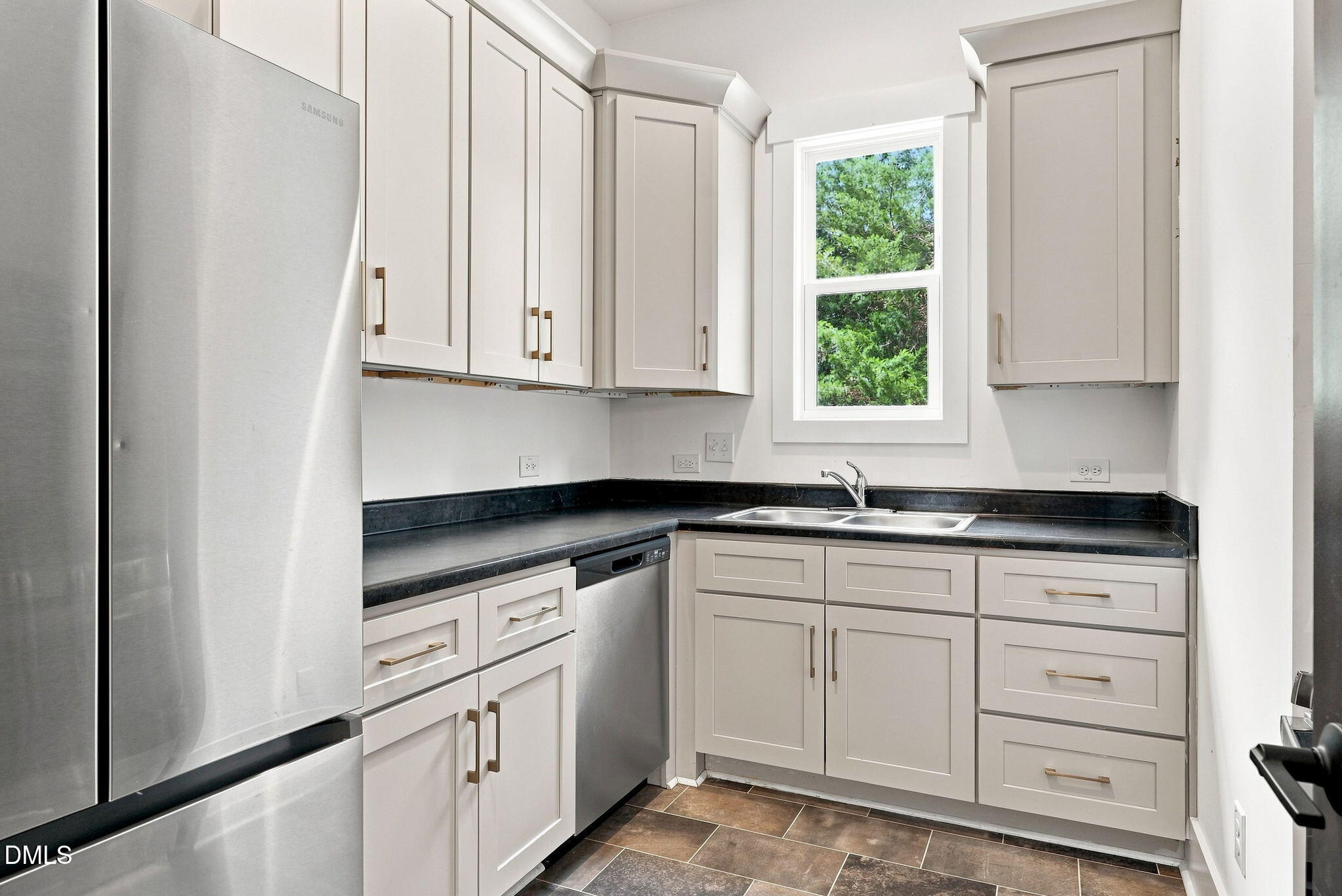 15032 Westerfield Road Property Photo 47