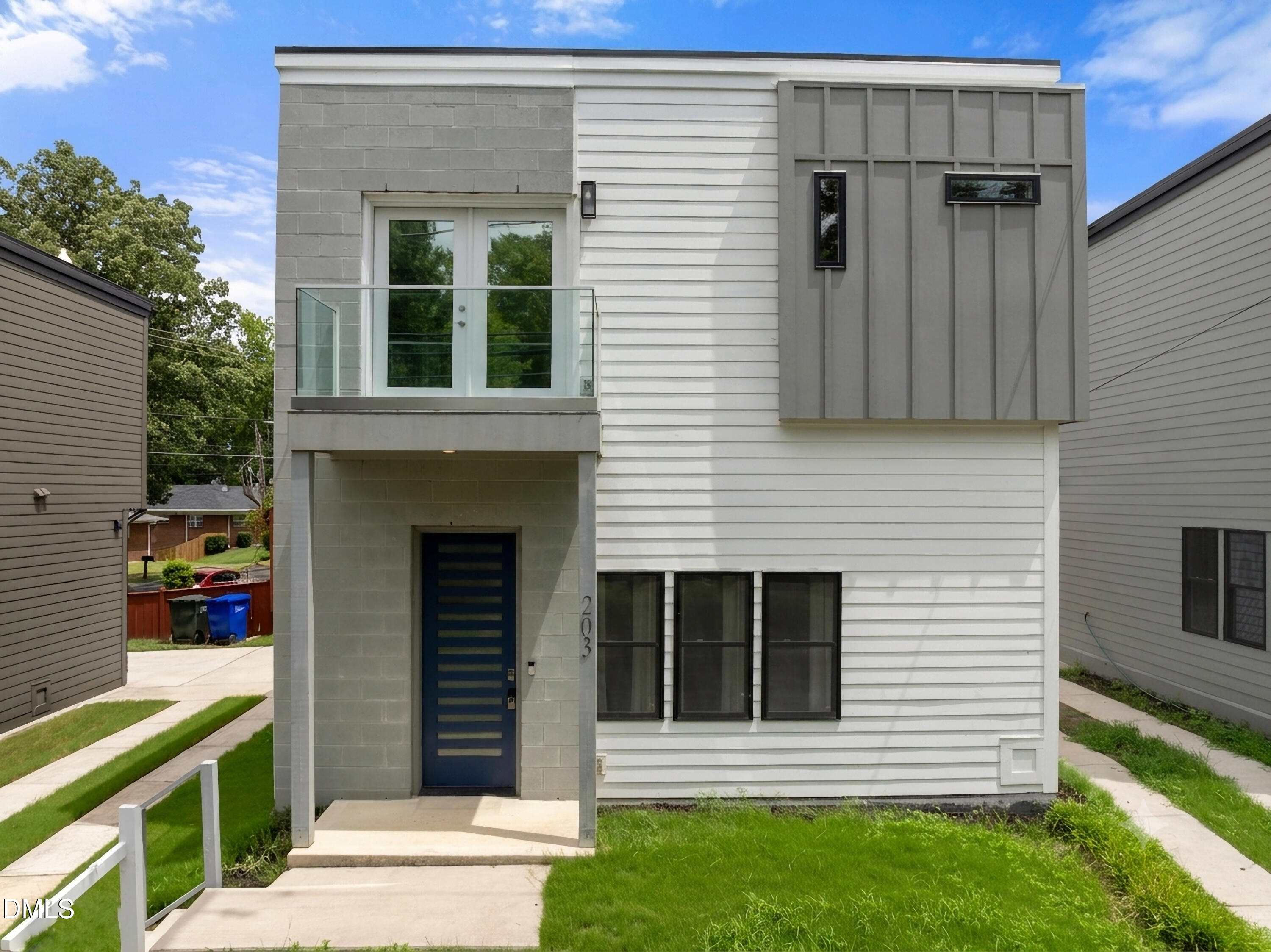 203 Nelson Street Property Photo 1