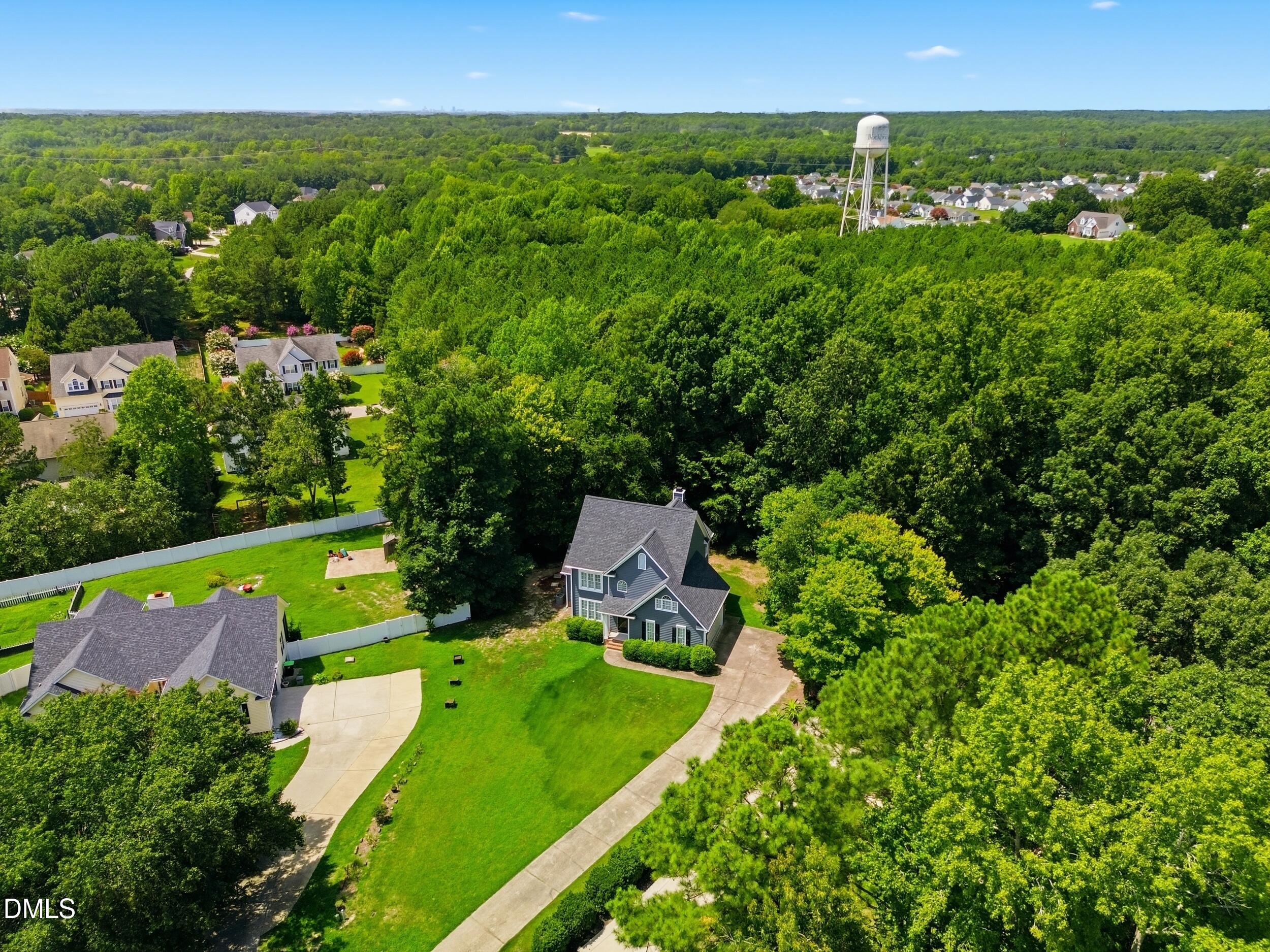 1300 Windy Field Circle Property Photo 34