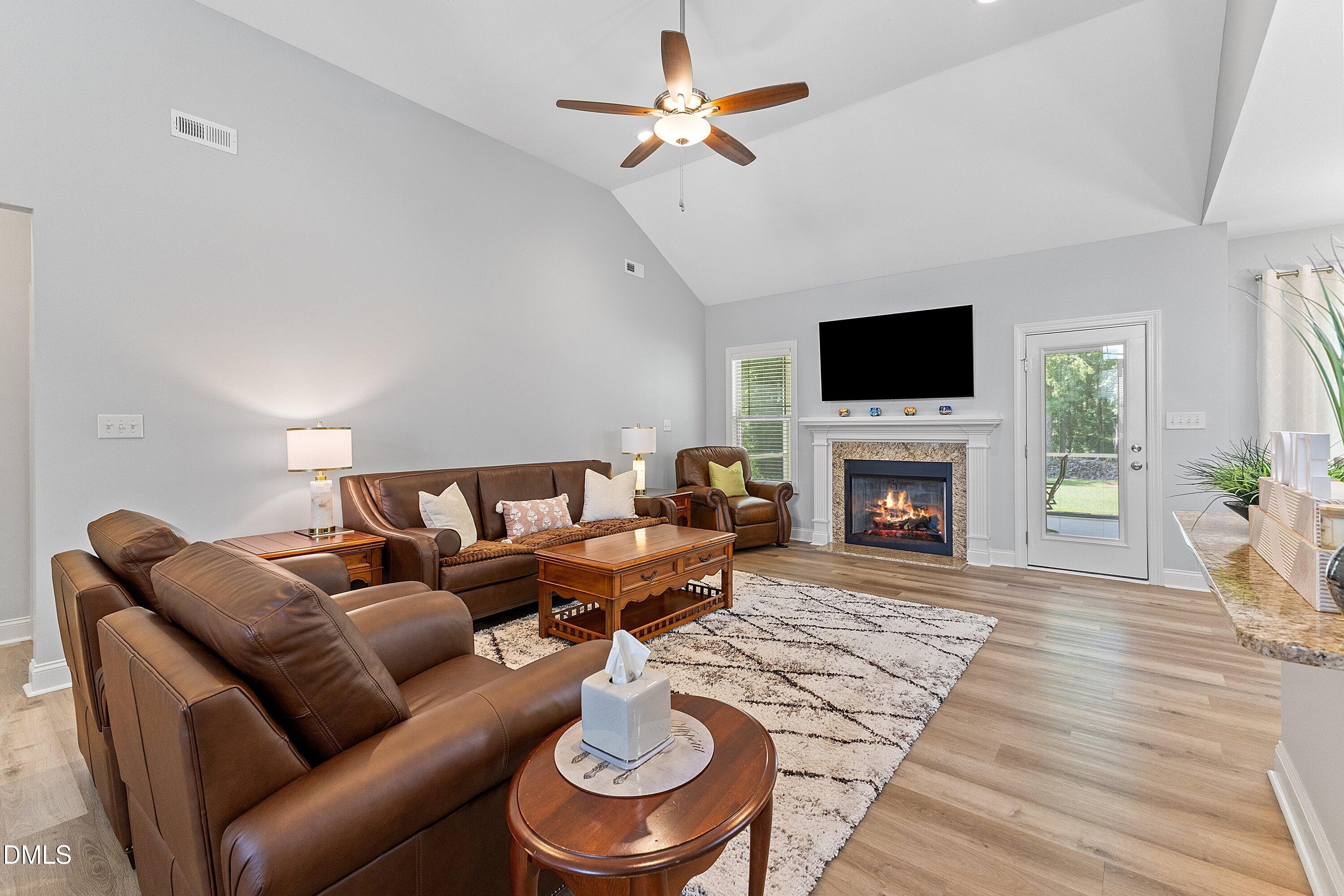 190 Retriever Court Property Photo 9