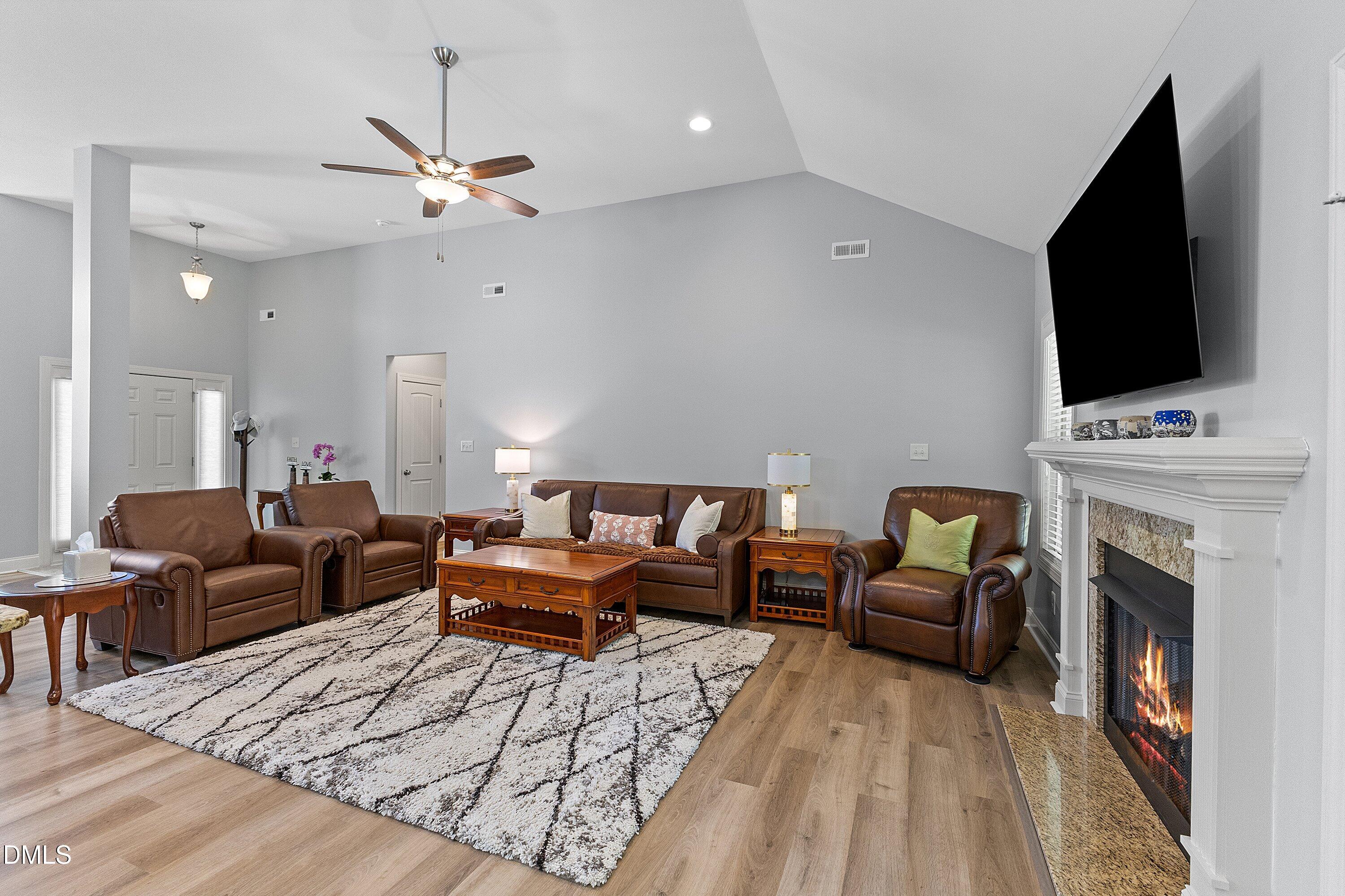 190 Retriever Court Property Photo 12