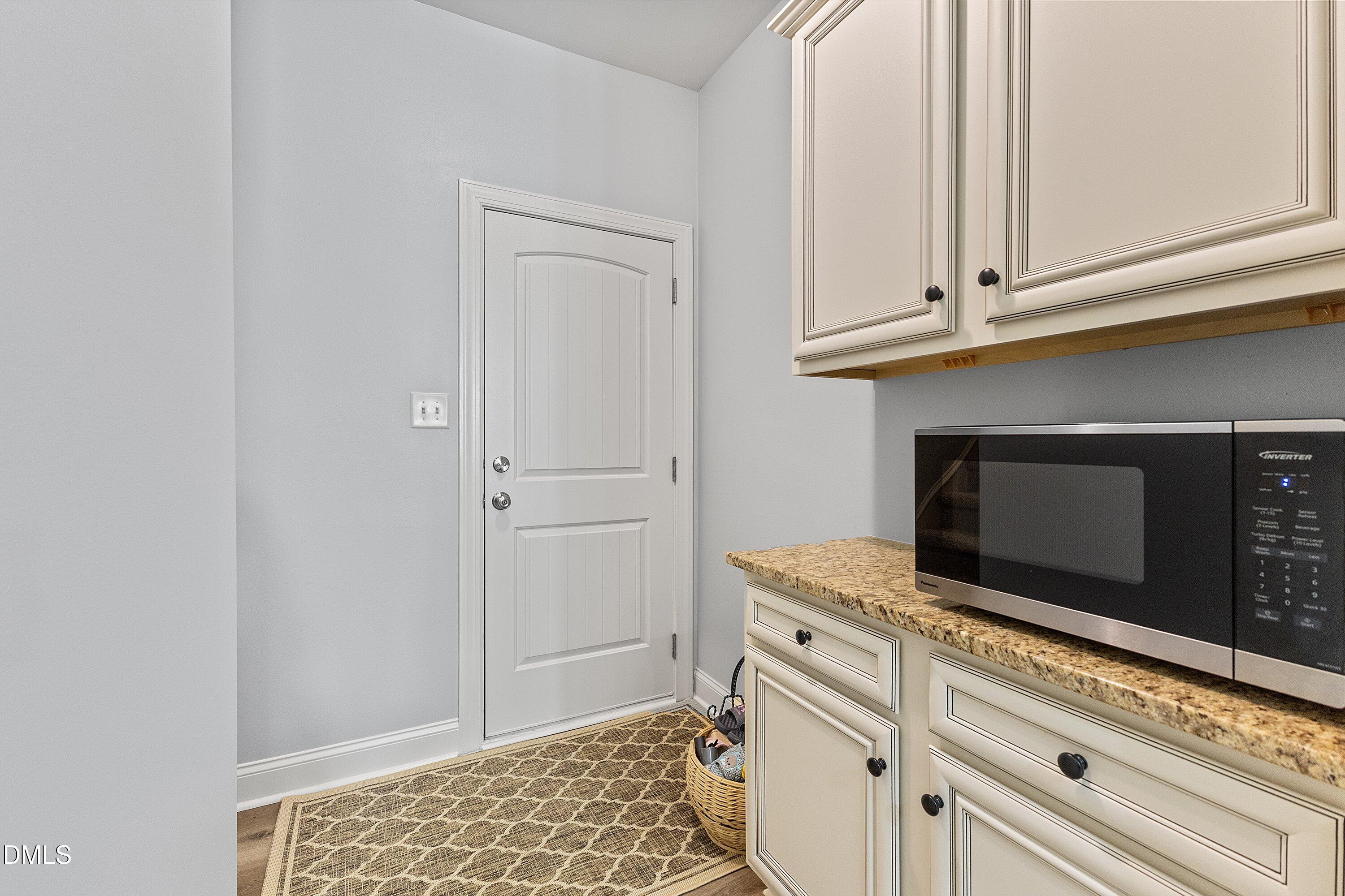 190 Retriever Court Property Photo 20