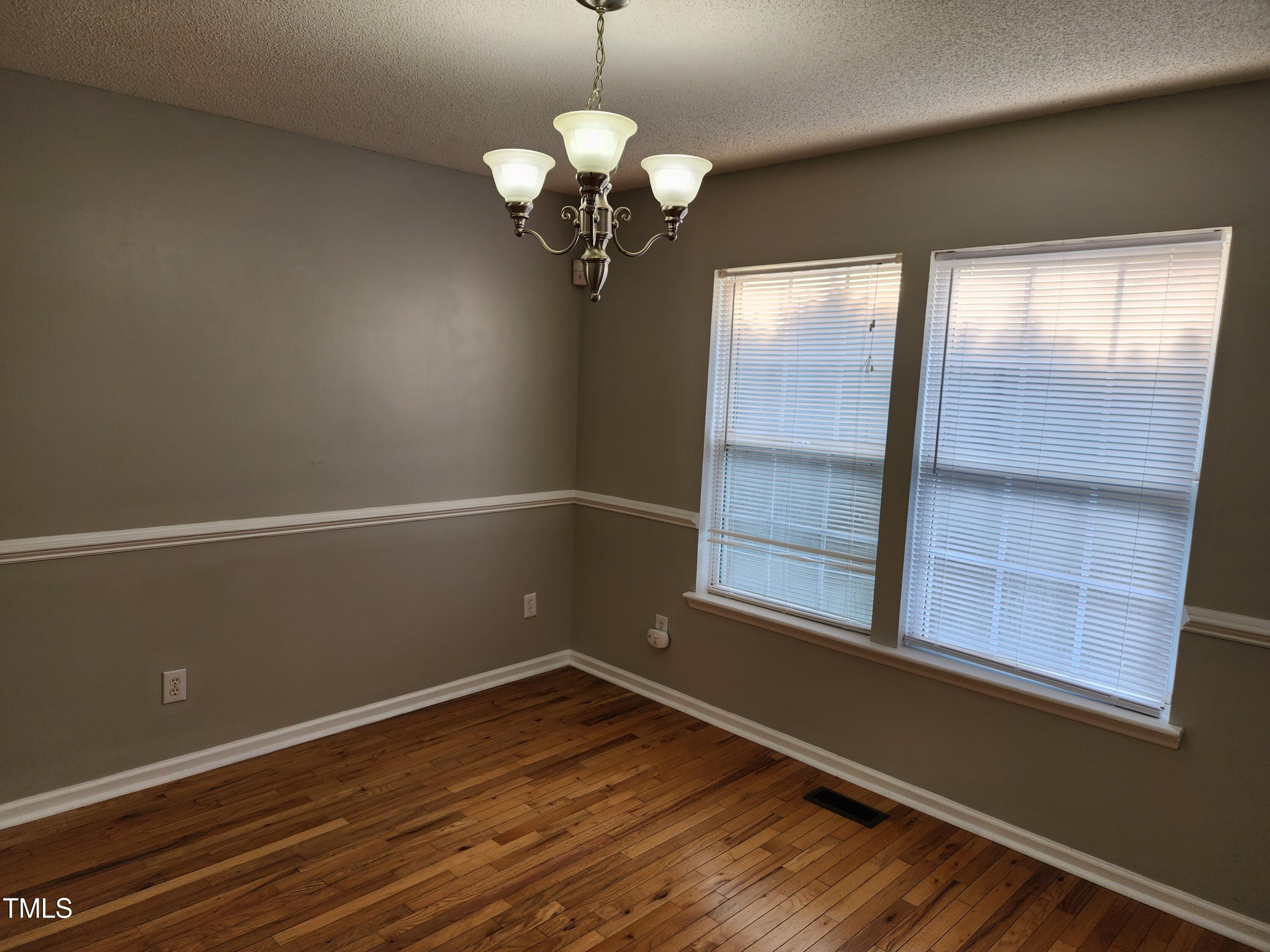 3809 Mardela Spring Drive Property Photo 9