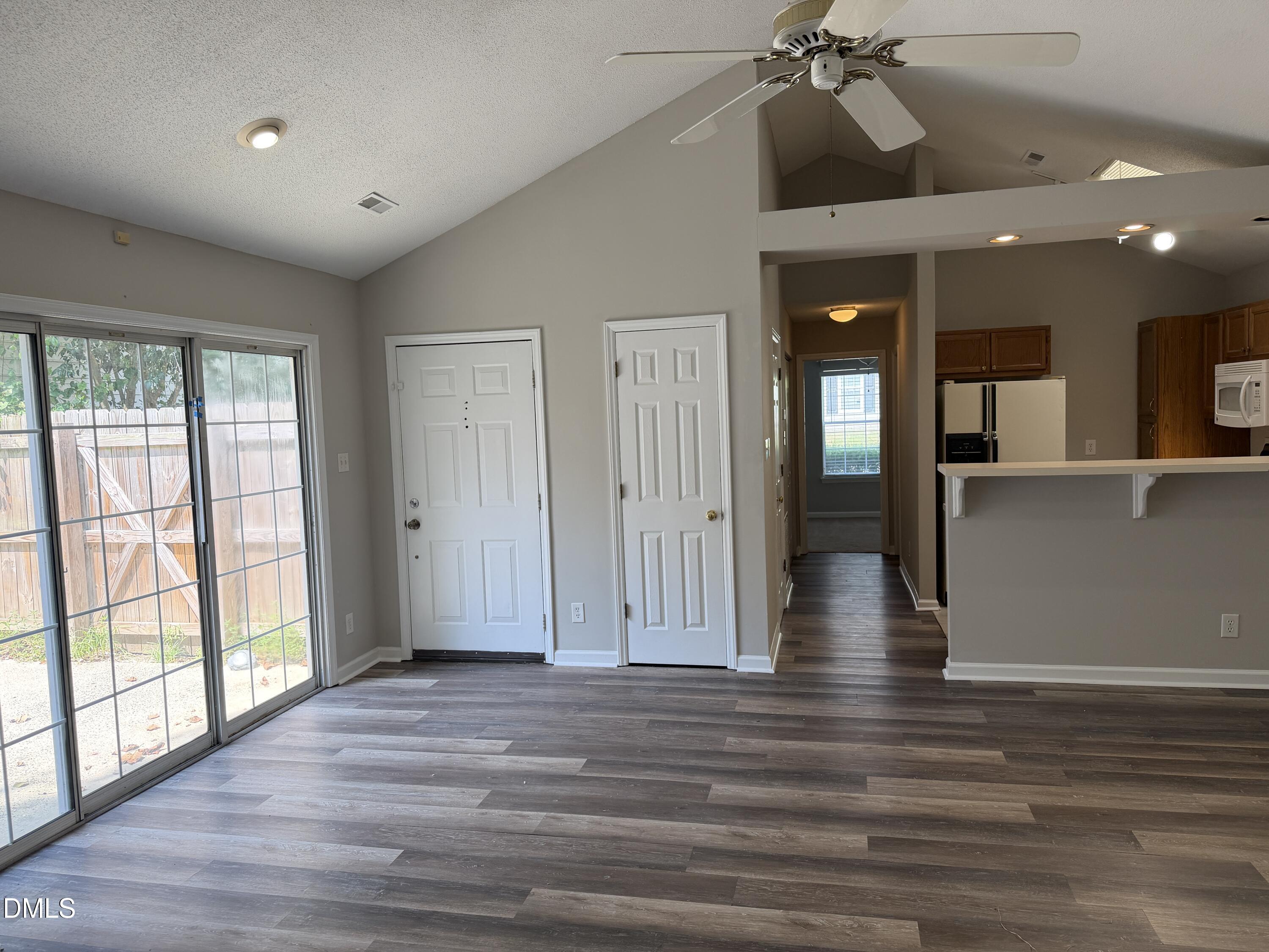 513 High Ridge Drive Property Photo 9