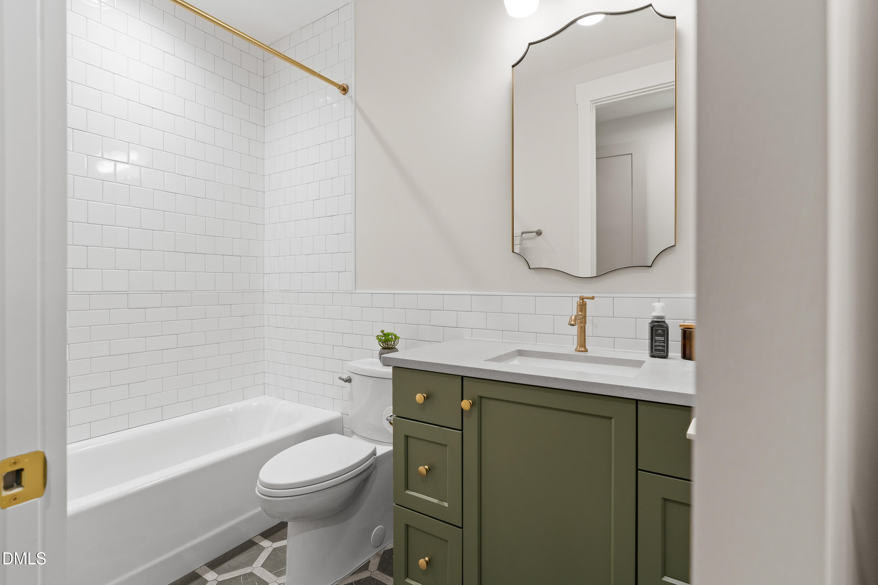 2508 Brassfield Road Property Photo 48