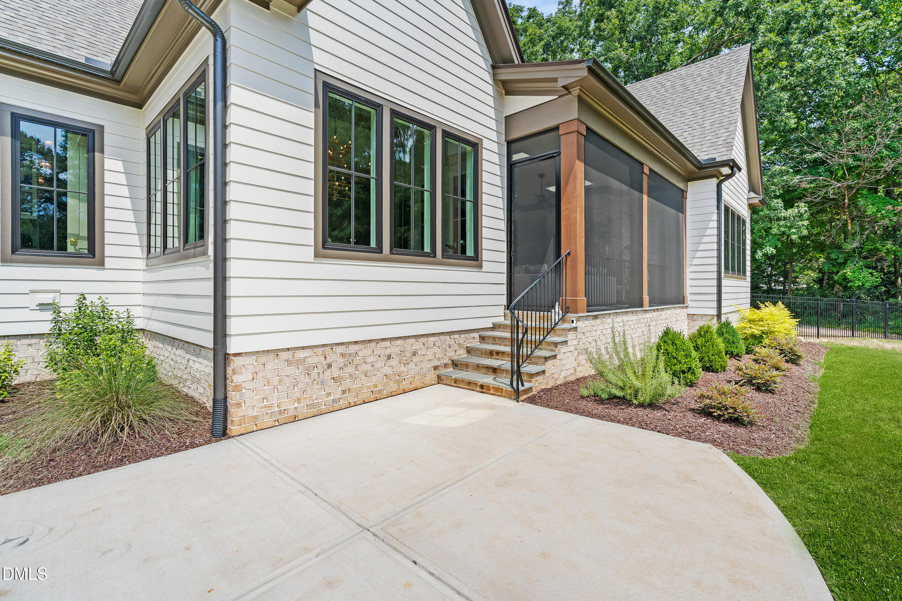2508 Brassfield Road Property Photo 58