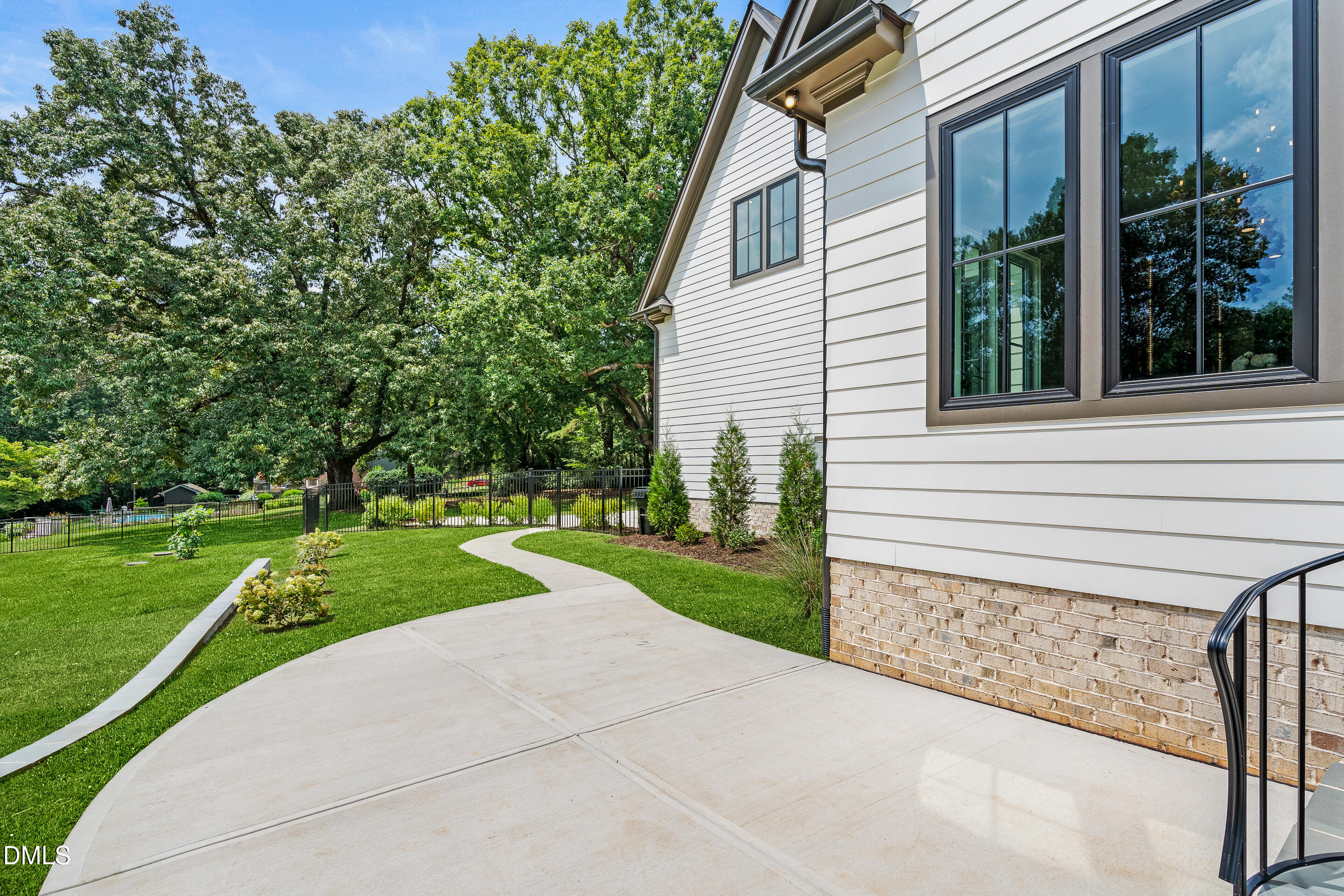 2508 Brassfield Road Property Photo 59