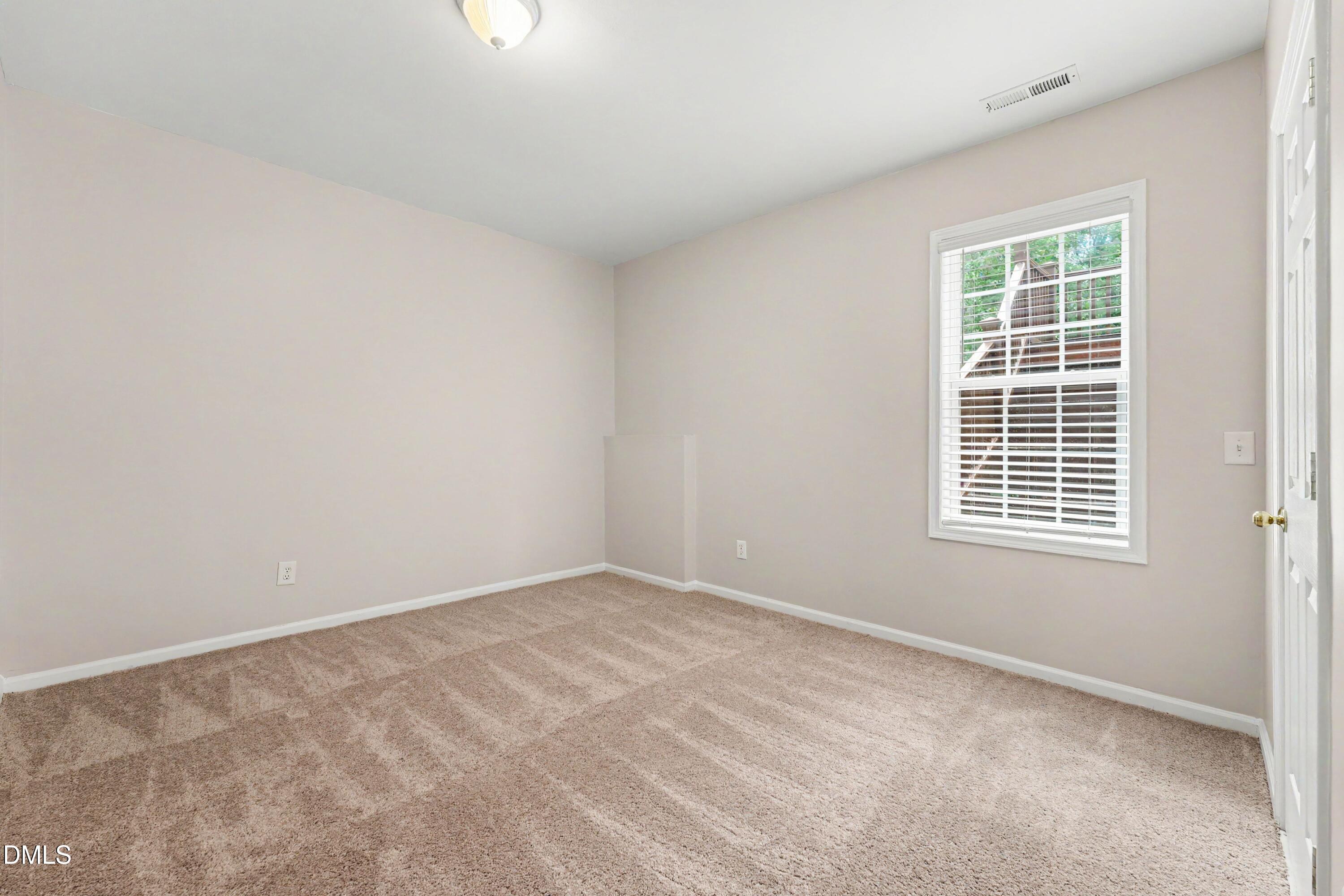 5325 Granada Hills Drive Property Photo 28