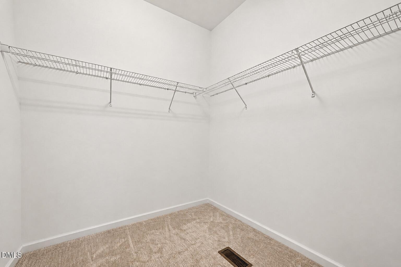 1025 Historic Circle Property Photo 33
