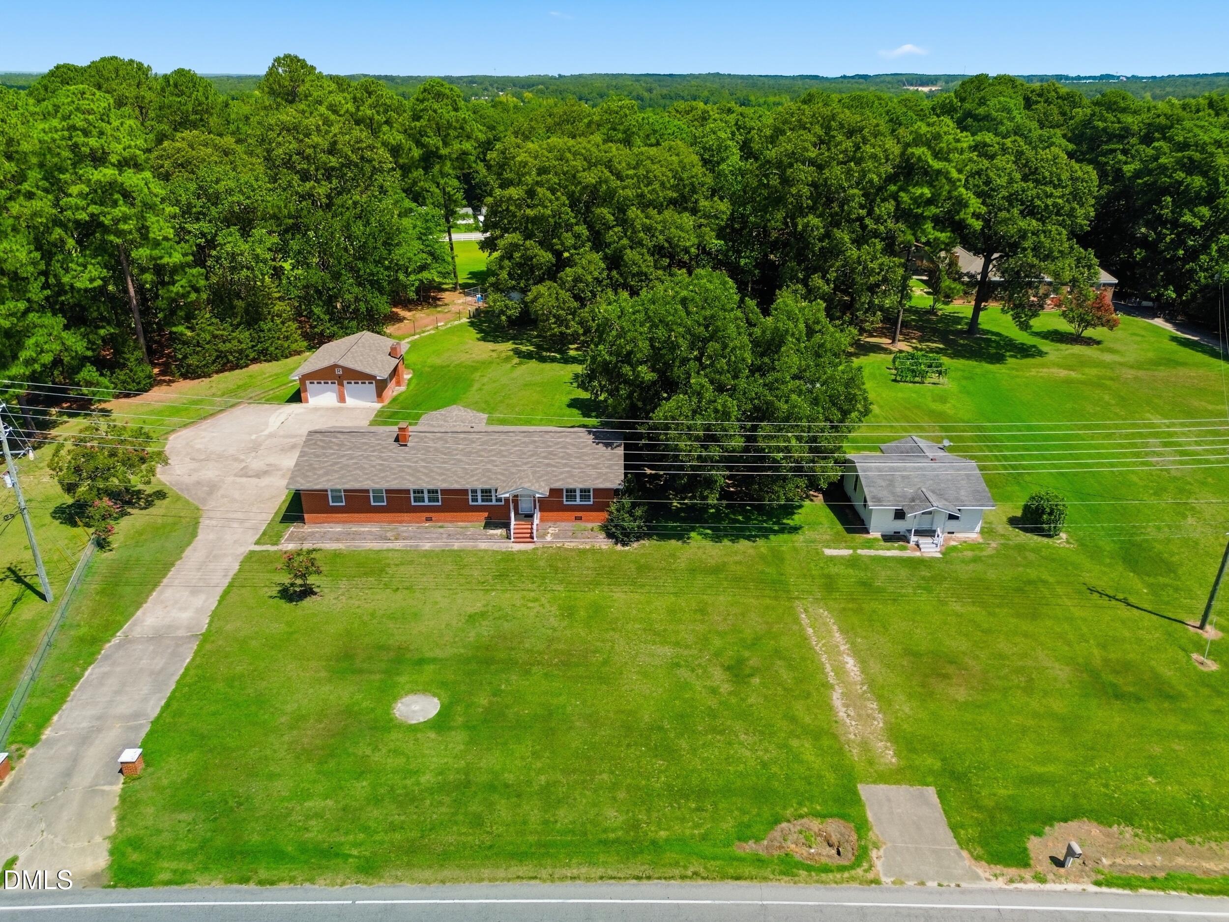 8701, 8705 White Oak Road Property Photo 5