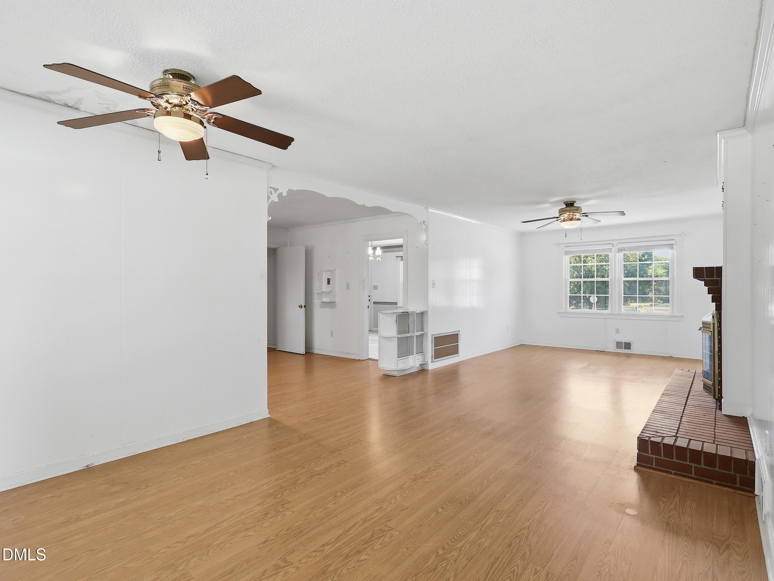 8701, 8705 White Oak Road Property Photo 13