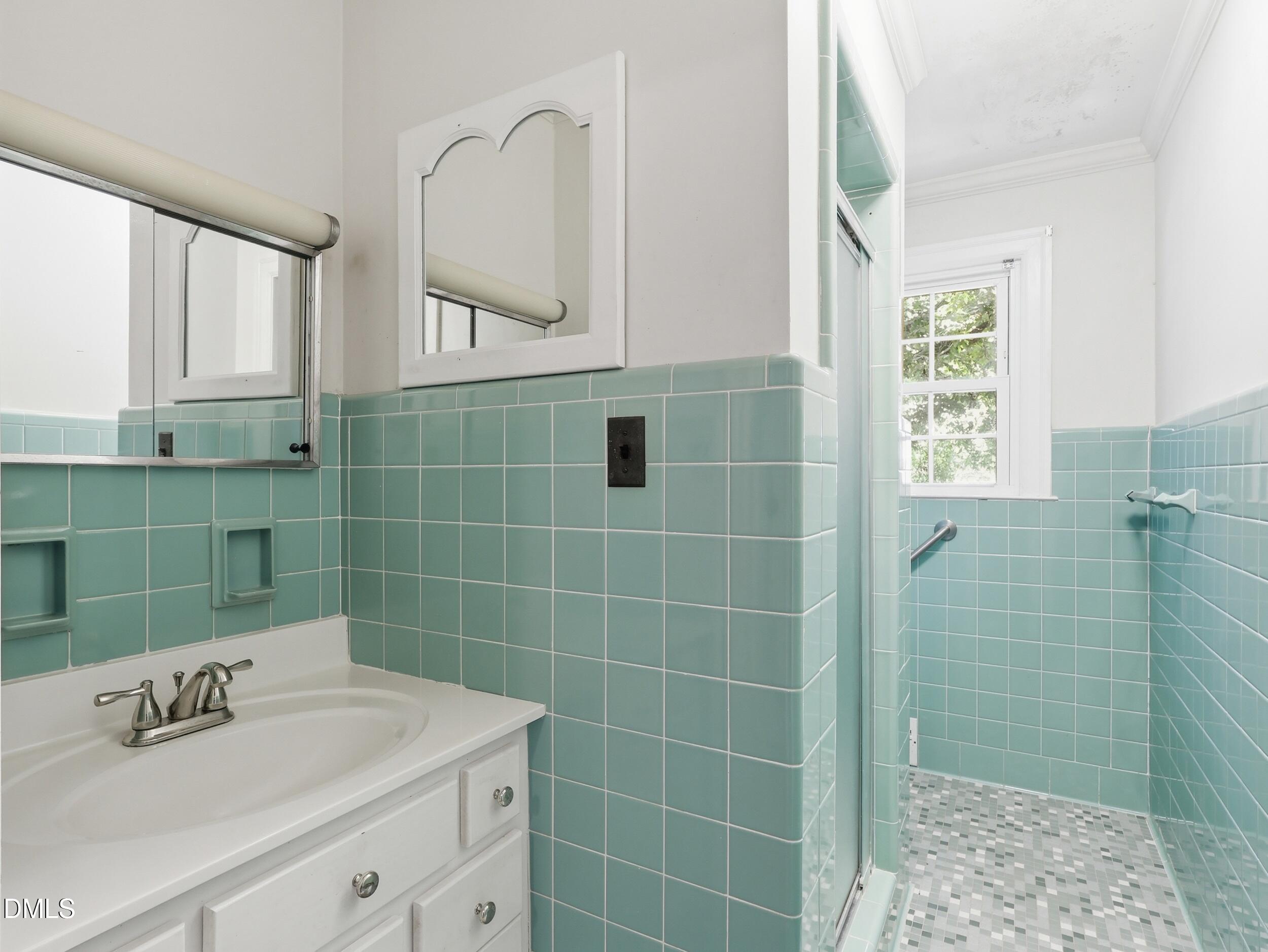 8701, 8705 White Oak Road Property Photo 20