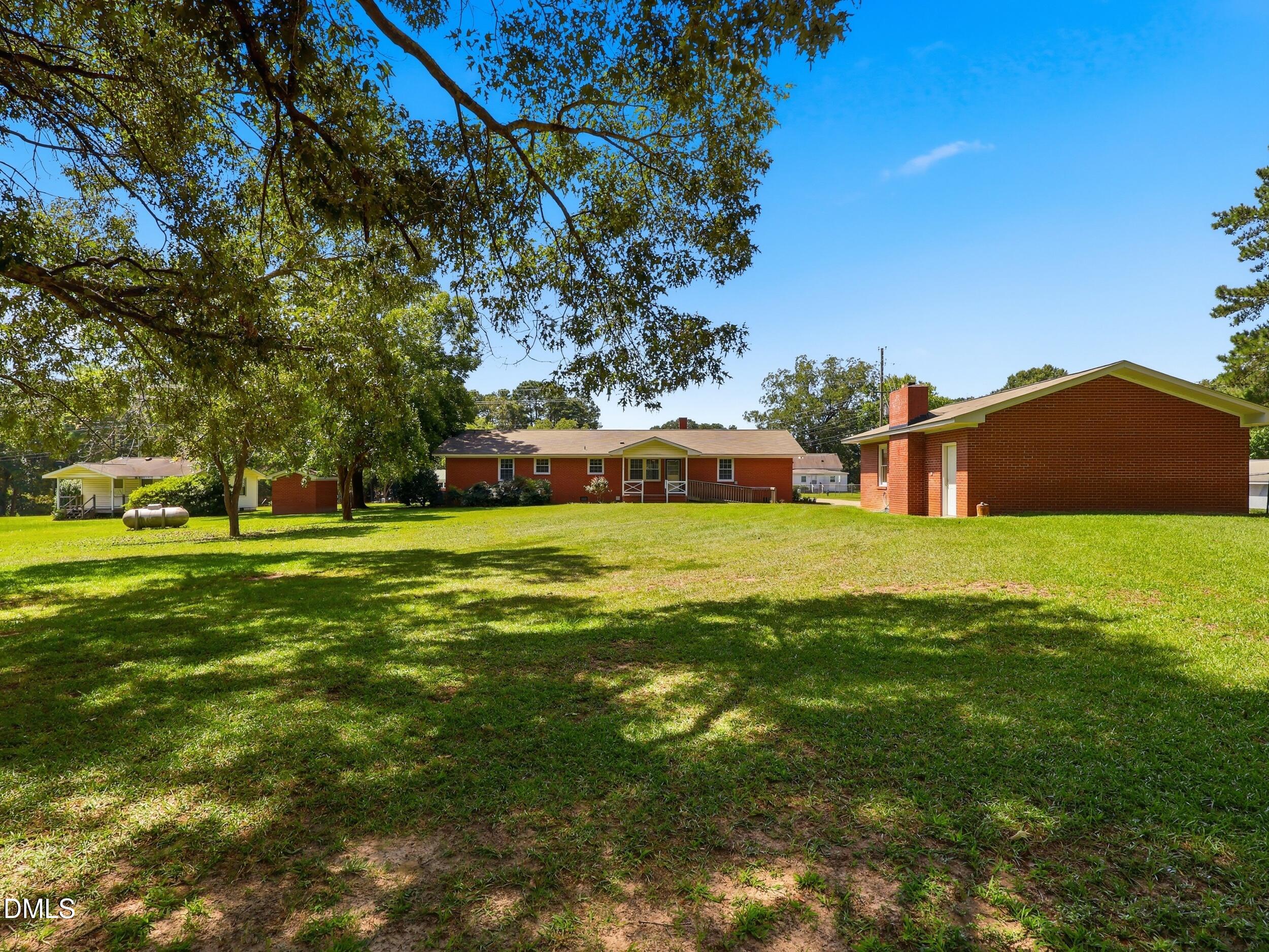 8701, 8705 White Oak Road Property Photo 26
