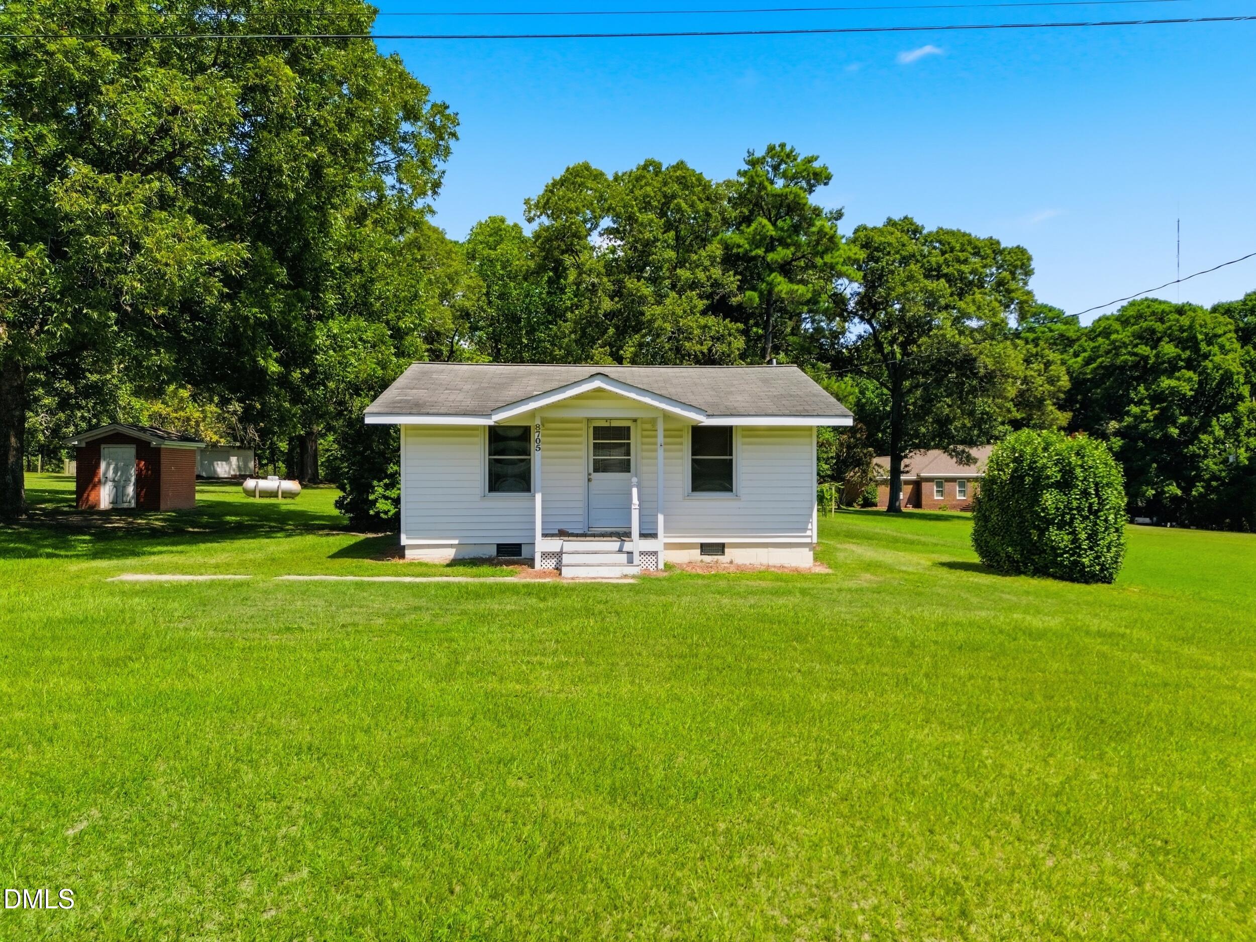 8701, 8705 White Oak Road Property Photo 32