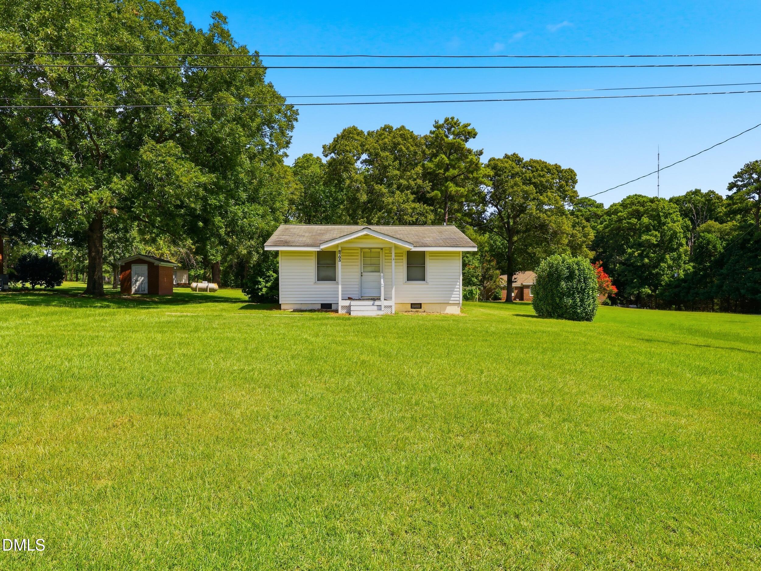 8701, 8705 White Oak Road Property Photo 34