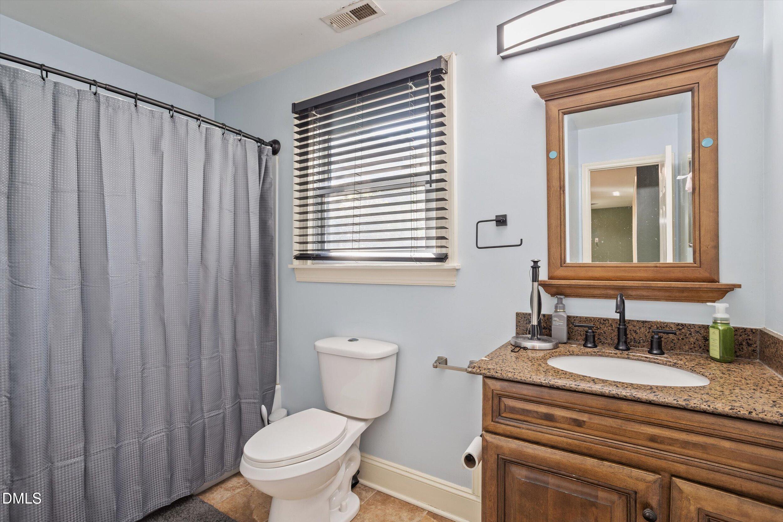 2512 Sundial Circle Property Photo 14