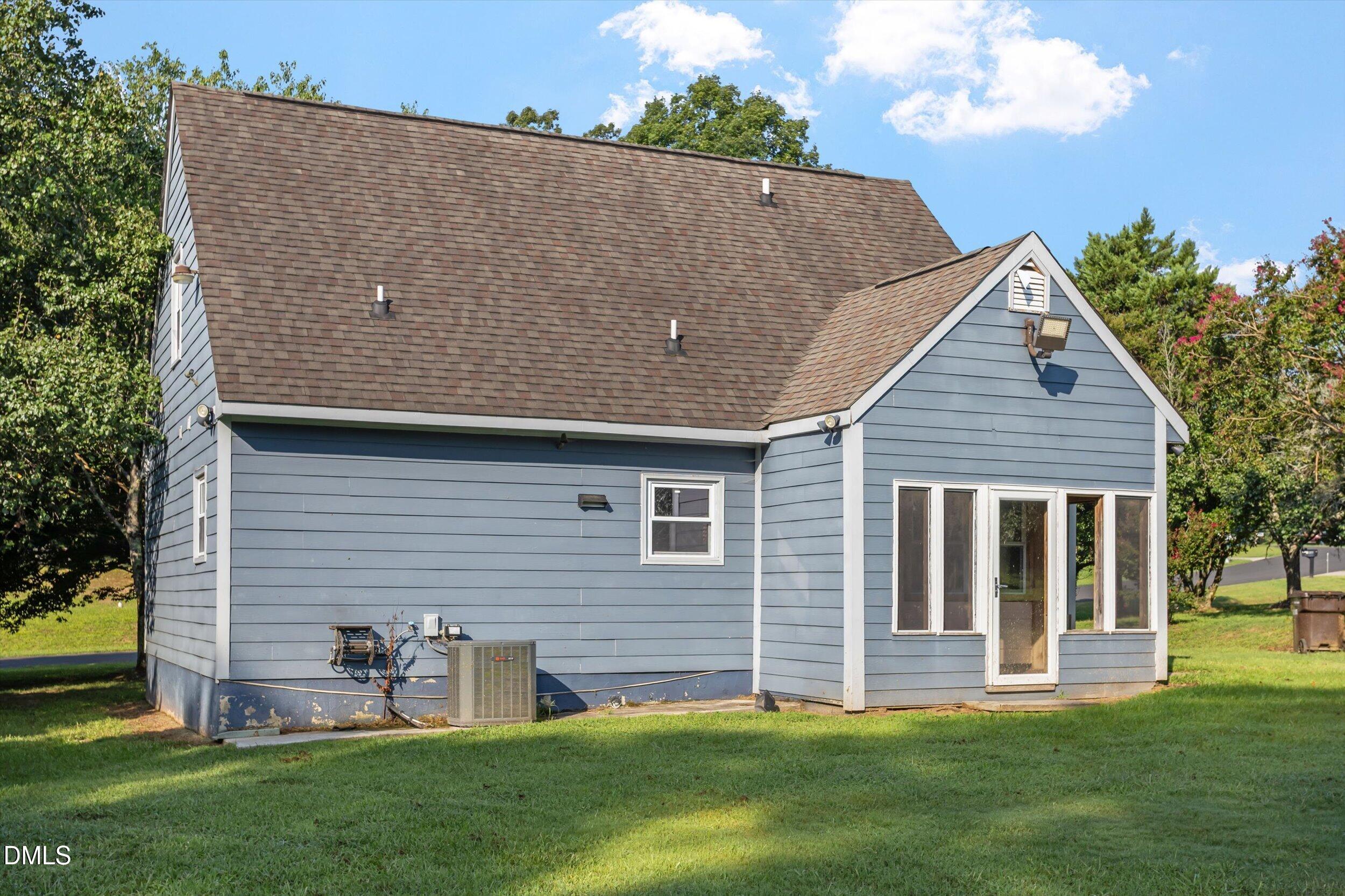 2512 Sundial Circle Property Photo 18