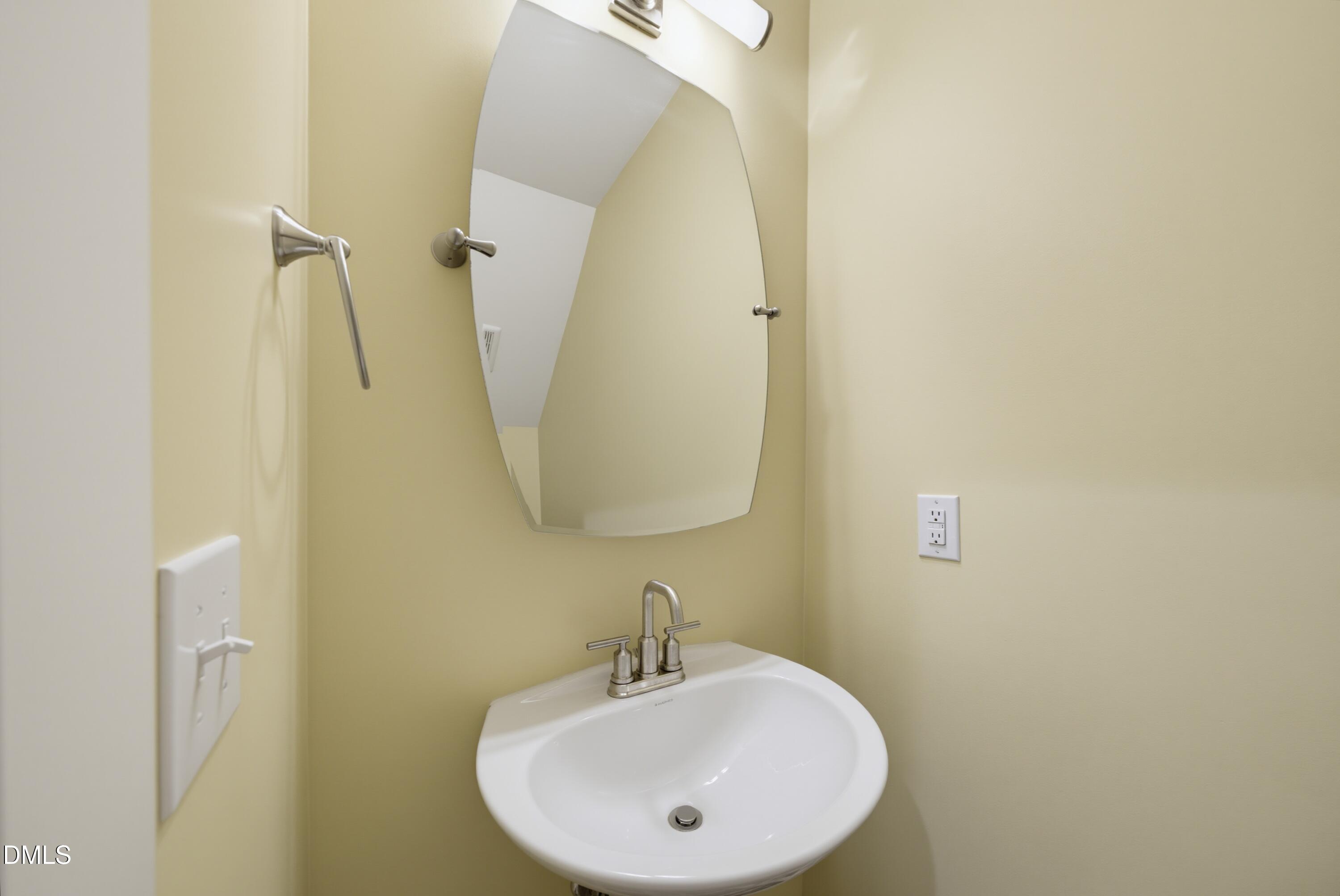 105 Sam Court Property Photo 41