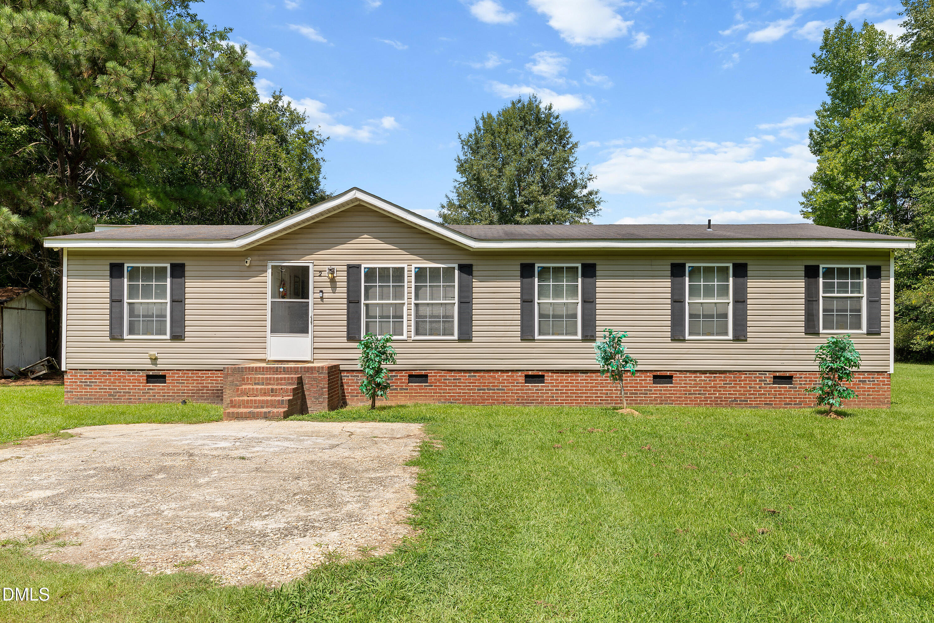 2 Riverview Road Property Photo 4