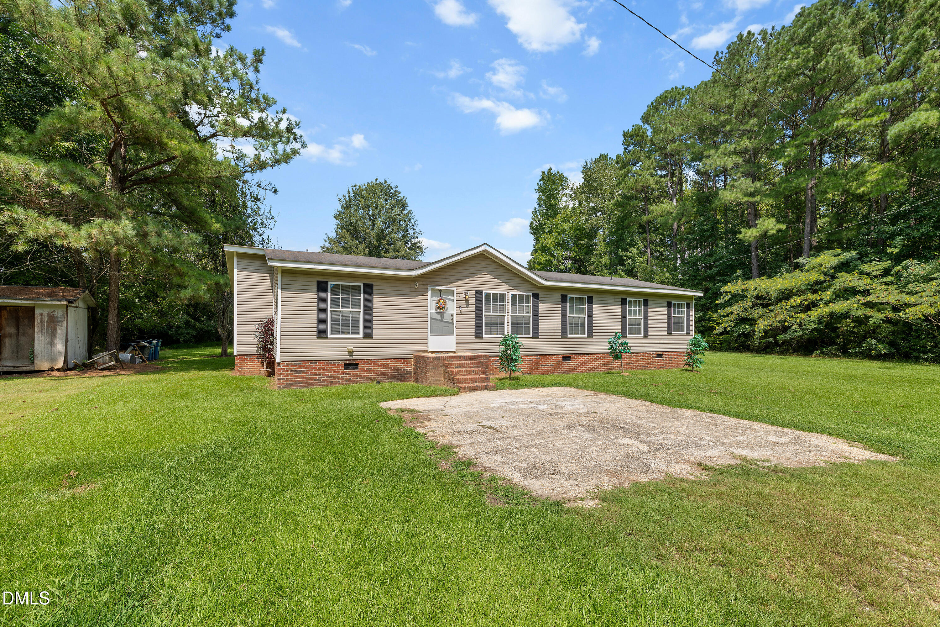 2 Riverview Road Property Photo 5