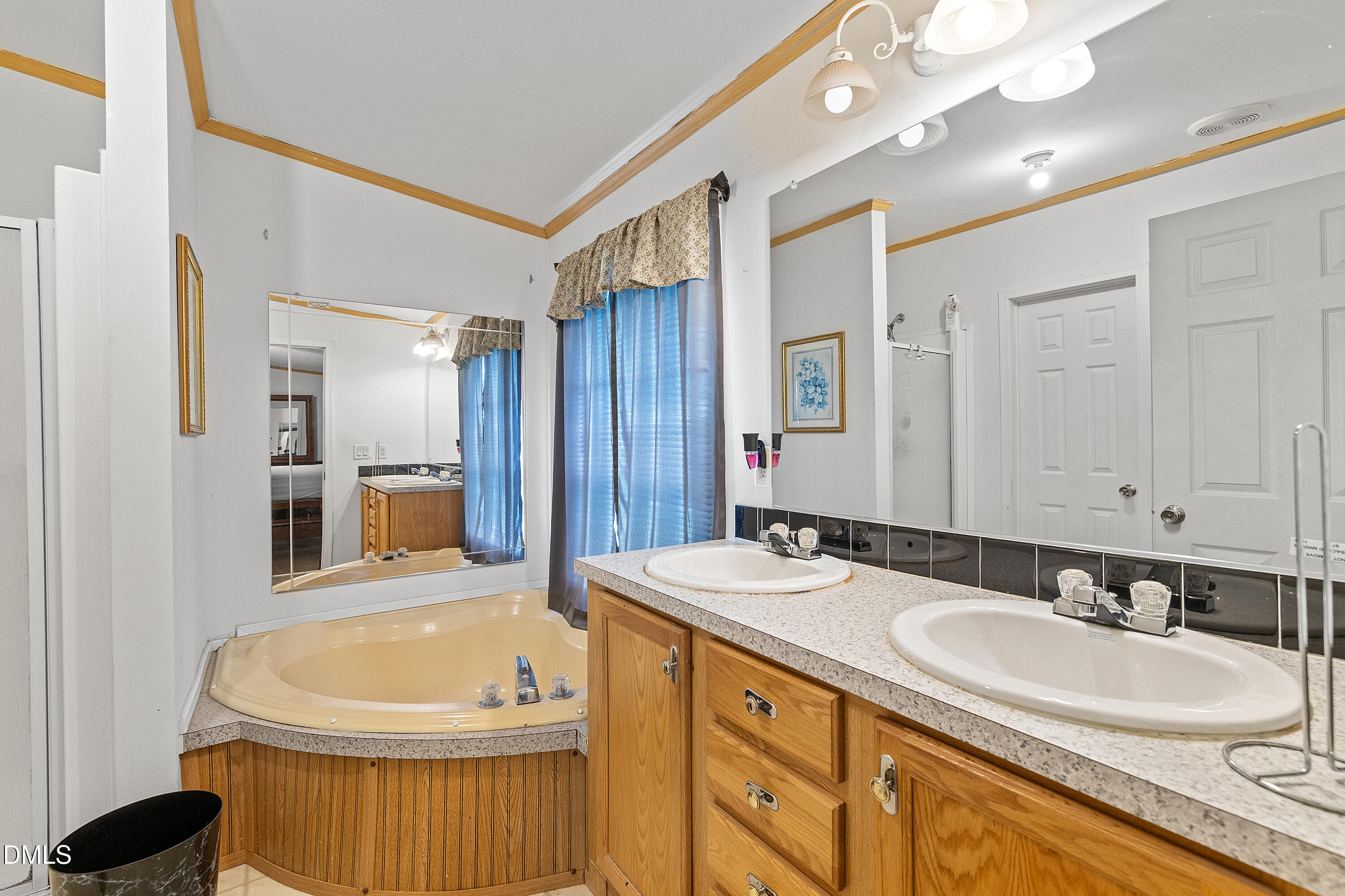 2 Riverview Road Property Photo 13