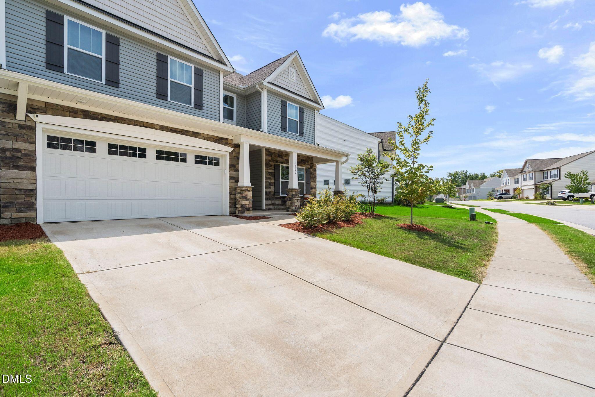 1000 Atlantis Street Property Photo 5