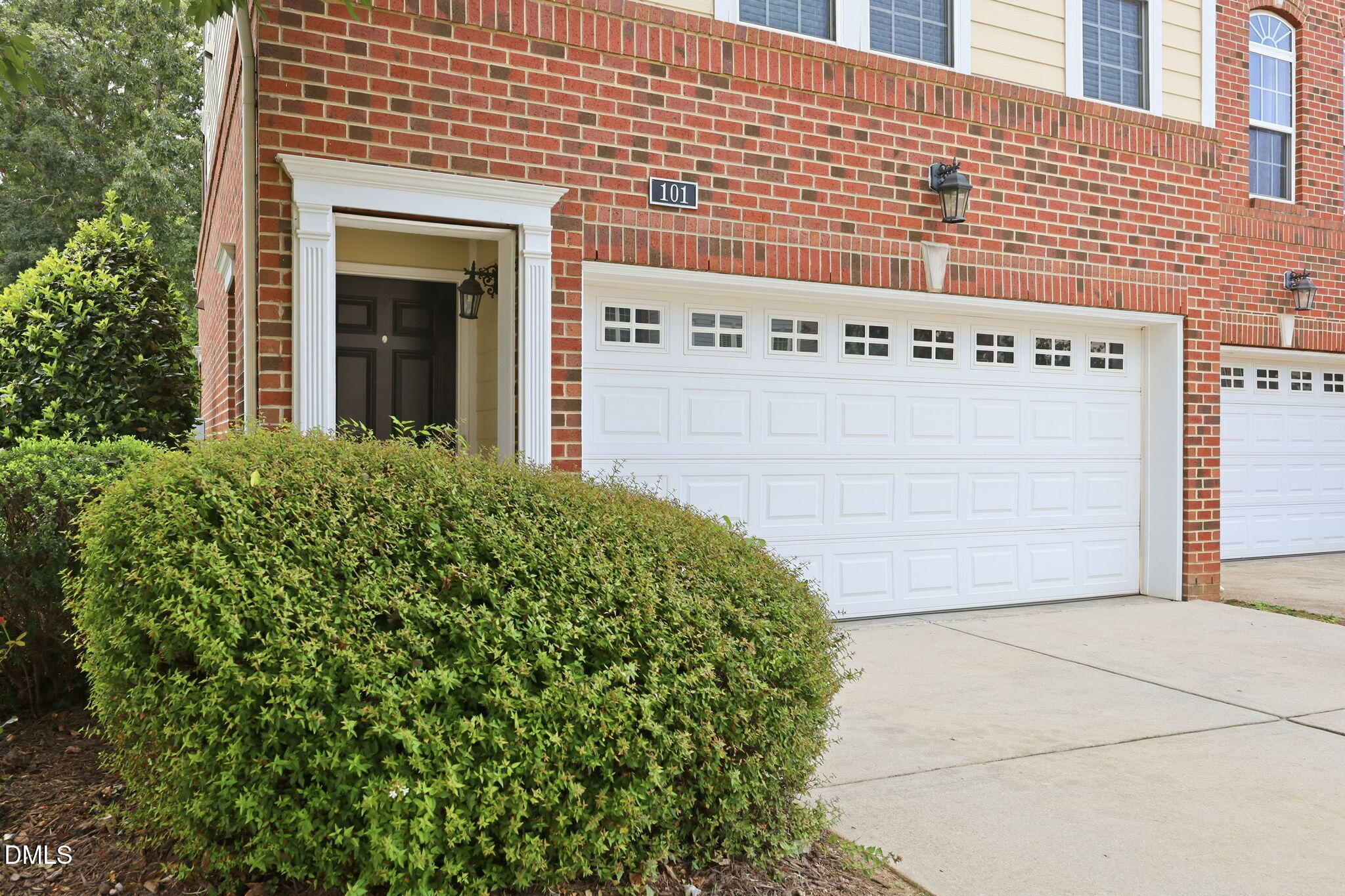 101 Butterbiggins Lane Property Photo 3