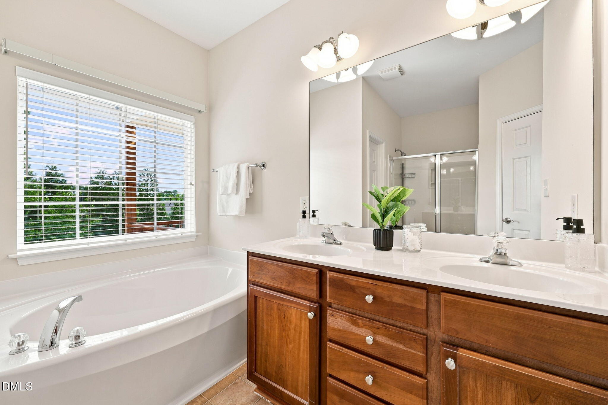 101 Butterbiggins Lane Property Photo 18